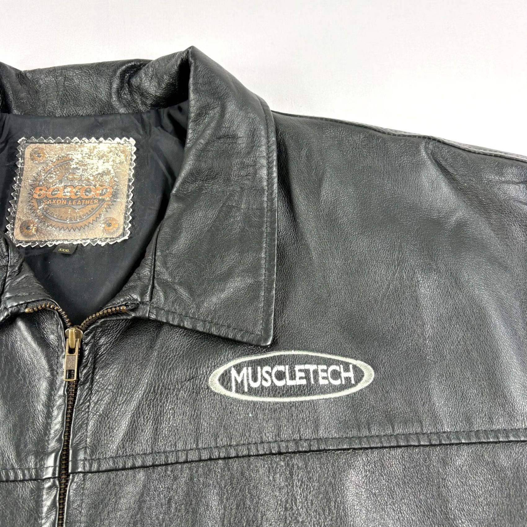 Vintage VINTAGE Saxon Leather Jacket Mens 3XL Black Full Zip Motorcycle Embroidered Jacket Size US XXL / EU 58 / 5 - 3 Thumbnail