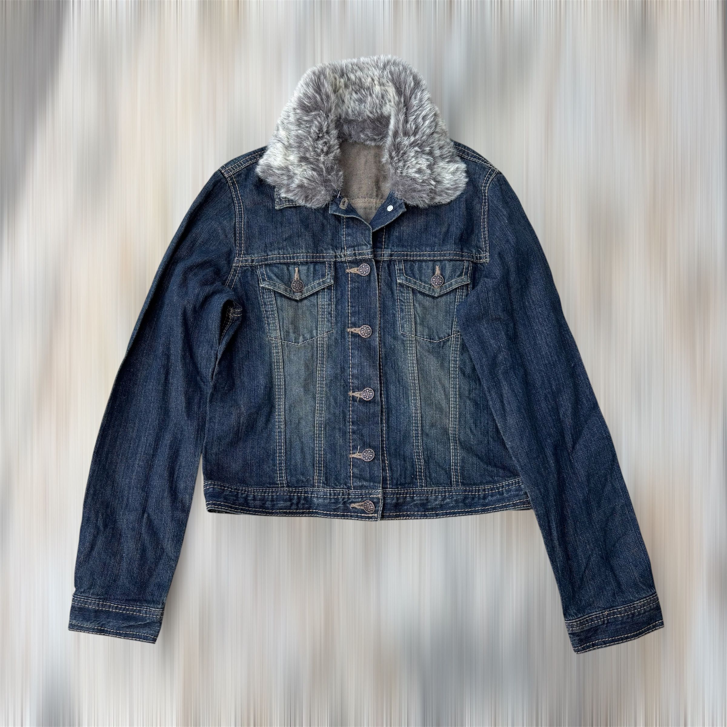 Japanese Brand Clief de soul woman fur neck vkei Size L / US 10 / IT 46 - 1 Thumbnail