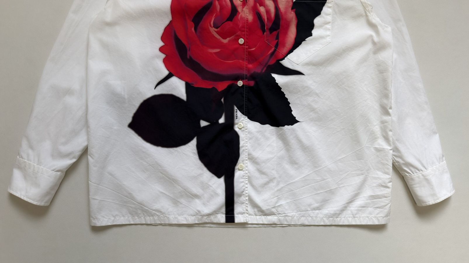 Prada S/S 19 ‘Red Rose Stencil’ Print Shirt Size US L / EU 52-54 / 3 - 9 Thumbnail