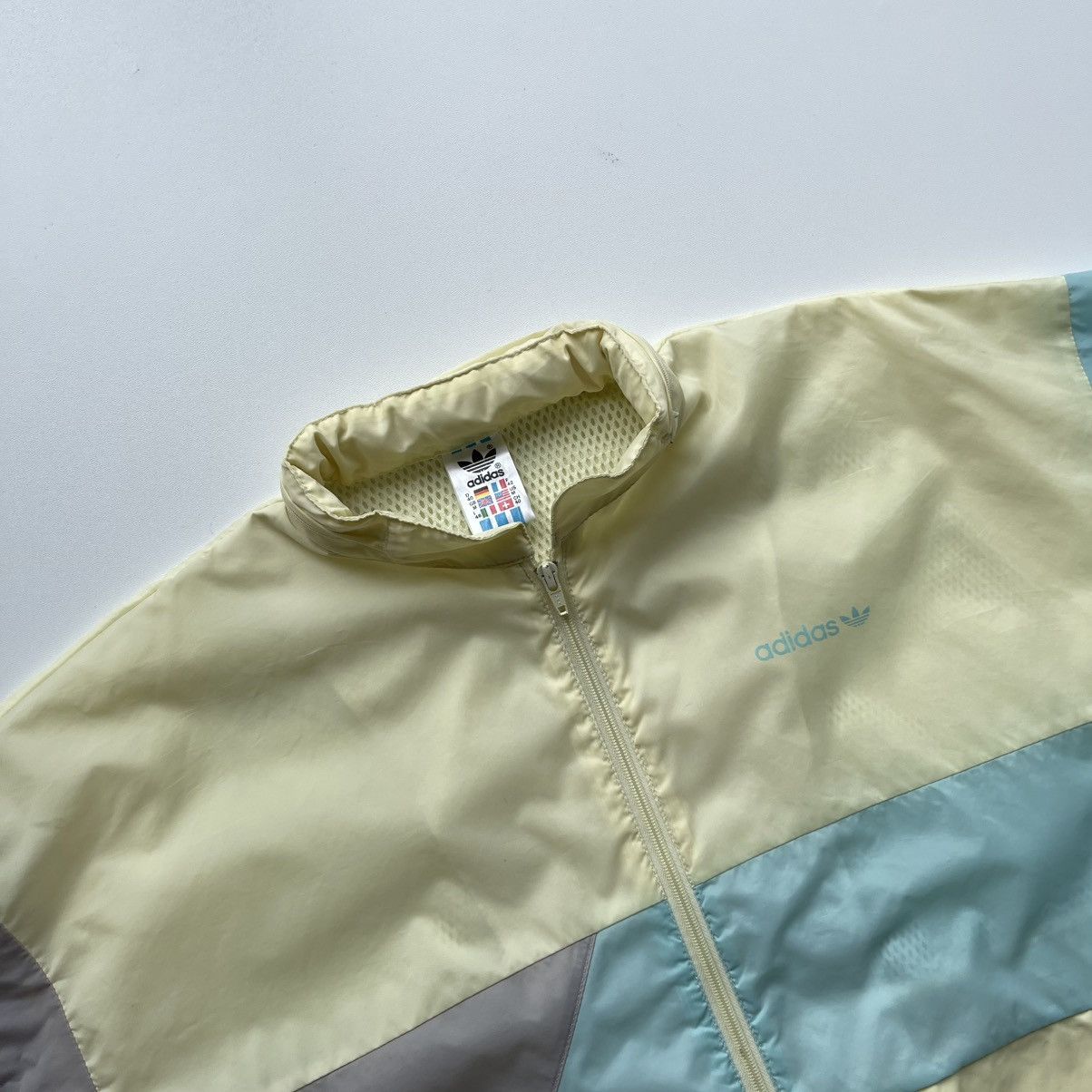 Adidas × Vintage Adidas 90’s Windbreaker Nylon Vintage Track Suit Yellow Size US M / EU 48-50 / 2 - 4 Thumbnail
