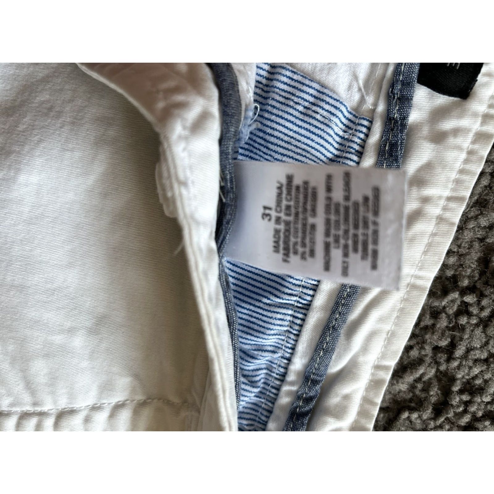 Vintage Aéropostale Mens Shorts White Solid EUC Sz 31 Longboard Chino Regular Adult 31 Mens Size US 31 - 4 Thumbnail