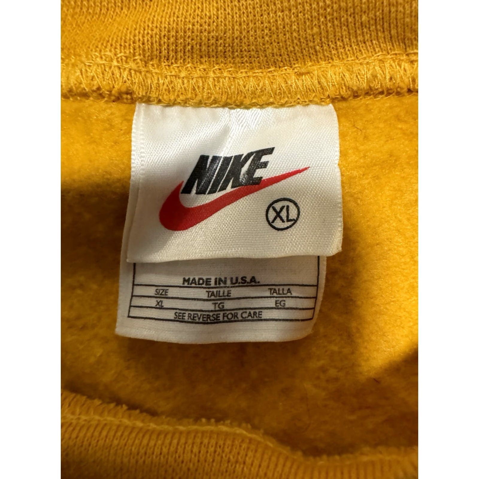 Nike Vintage 90's Nike Swoosh Made In USA Yellow XL Sweatshirt Crewneck User: Vintage 90's Nike Swoosh Made In USA Yellow XL Sweatshirt Crewneck Size US XL / EU 56 / 4 - 6 Thumbnail