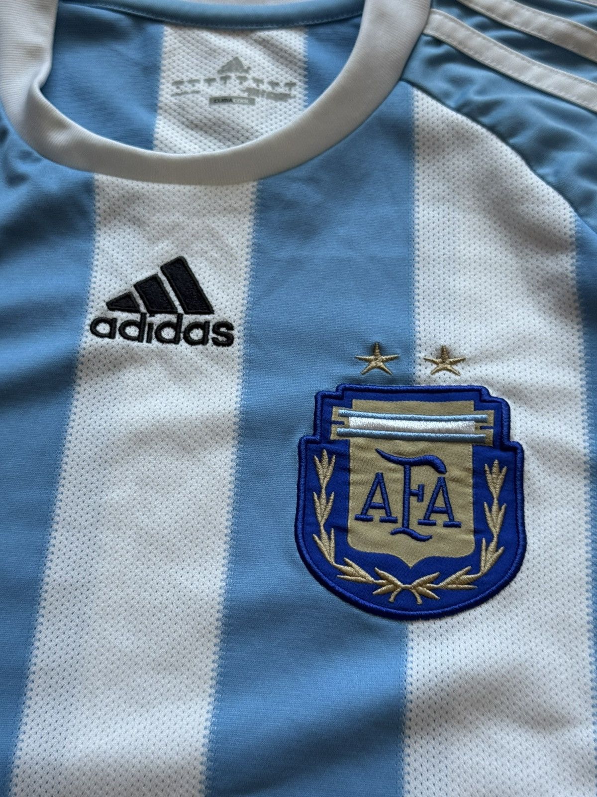 Adidas 🔥ADIDAS ARGENTINA 2010 2011 HOME FOOTBALL SOCCER JERSEY TEE Size US S / EU 44-46 / 1 - 7 Thumbnail