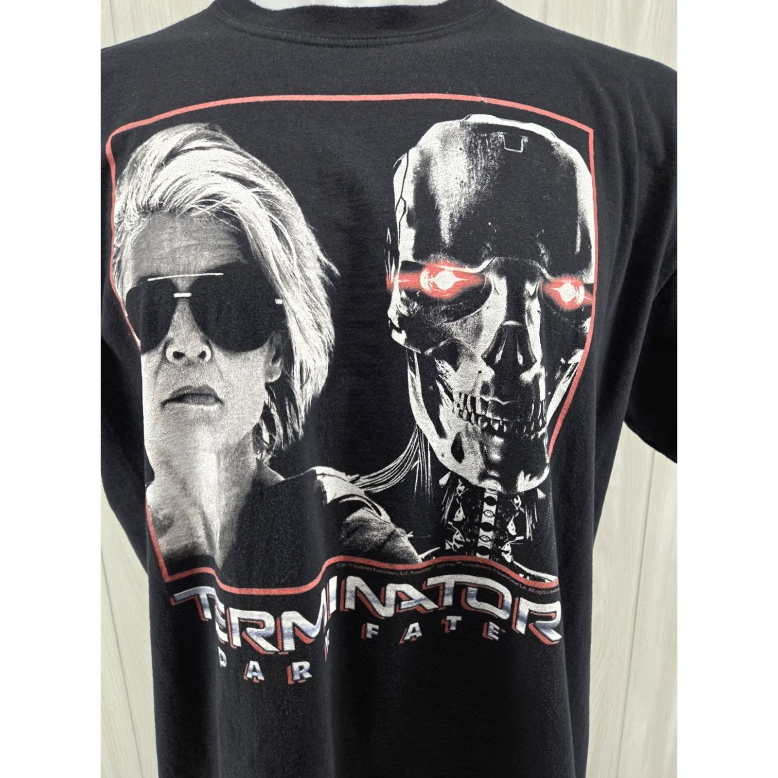 Gildan Terminator Dark Fate Sarah And Rev9 T-Shirt 2XL Men Multicolor Graphic Tee Short Sleeve Crew Neck Cotton Gildan Modern Era 2019s Size US XXL / EU 58 / 5 - 3 Thumbnail