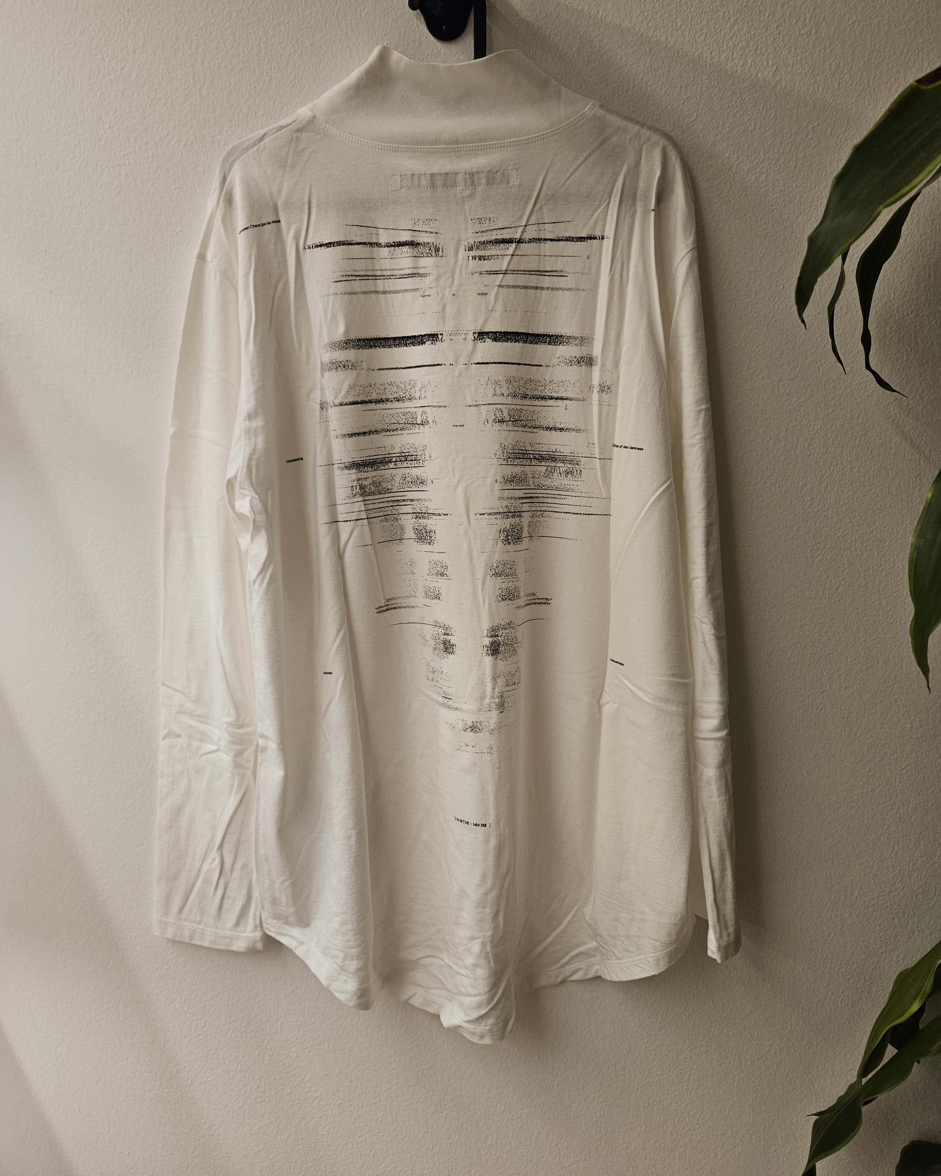 Julius Julius white graphic mock neck long sleeve Size US S / EU 44-46 / 1 - 2 Thumbnail