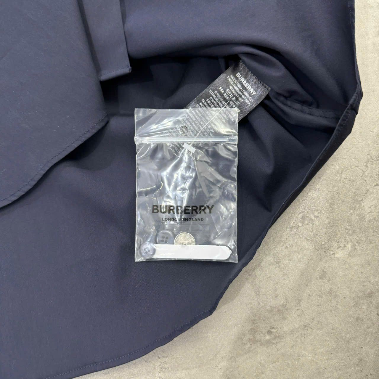 Burberry Burberry monogram motif shirt Size US L / EU 52-54 / 3 - 6 Thumbnail