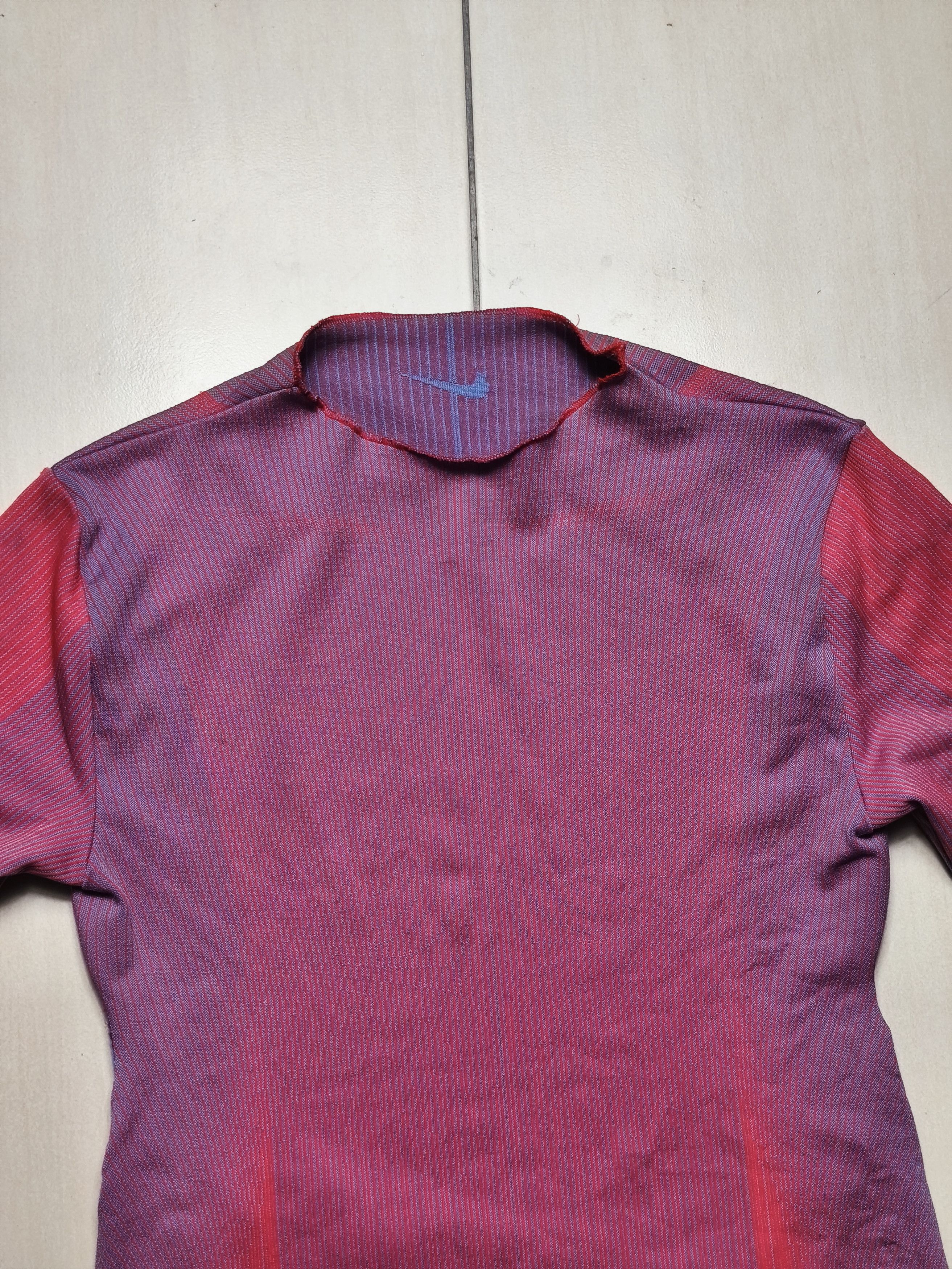 Nike Nike yoga long sleeve size M Size M / US 6-8 / IT 42-44 - 2 Thumbnail