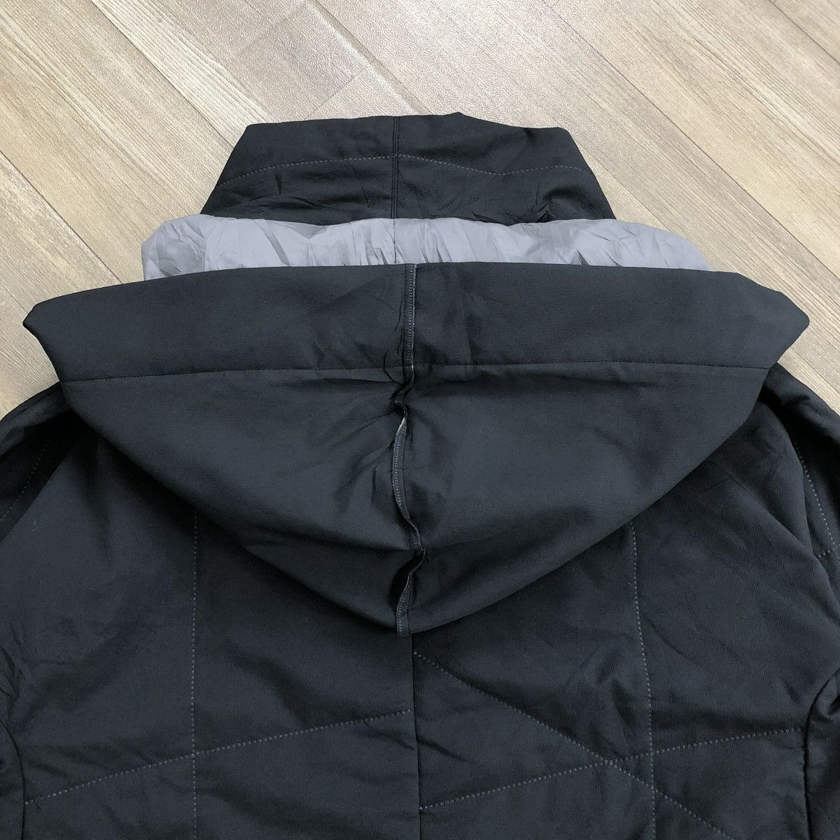 Issey Miyake Vintage Pleats Please Issey Miyake Quilted Polyester Jacket Size US L / EU 52-54 / 3 - 23 Thumbnail