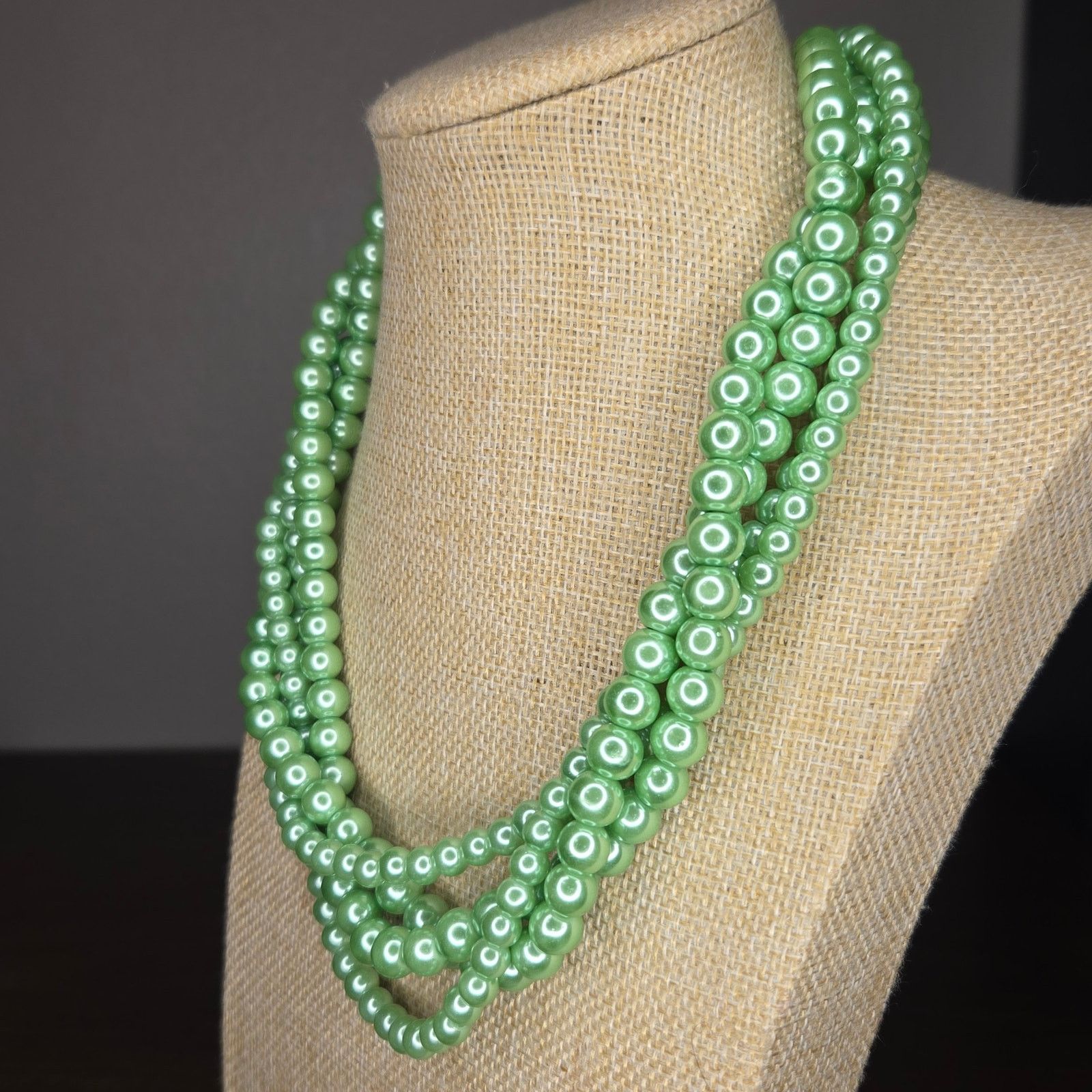 Vintage Vintage Triple Strand Green Faux Pearl Statement Necklace Size ONE SIZE - 8 Thumbnail