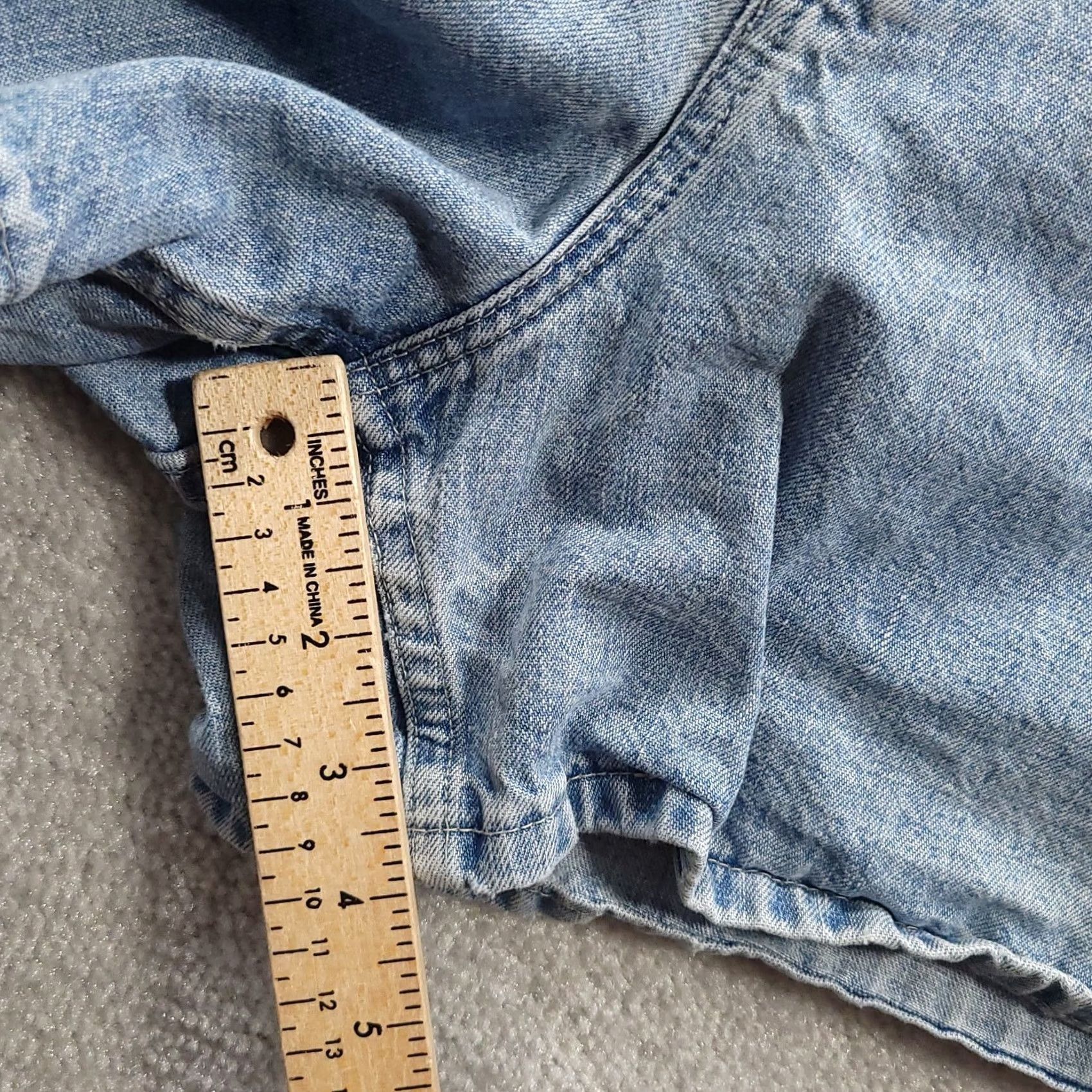 Vintage Riders Women's Blue Denim Jean Shorts High Rise 18M SEE PHOTOS Size 40" / US 18 - 7 Thumbnail