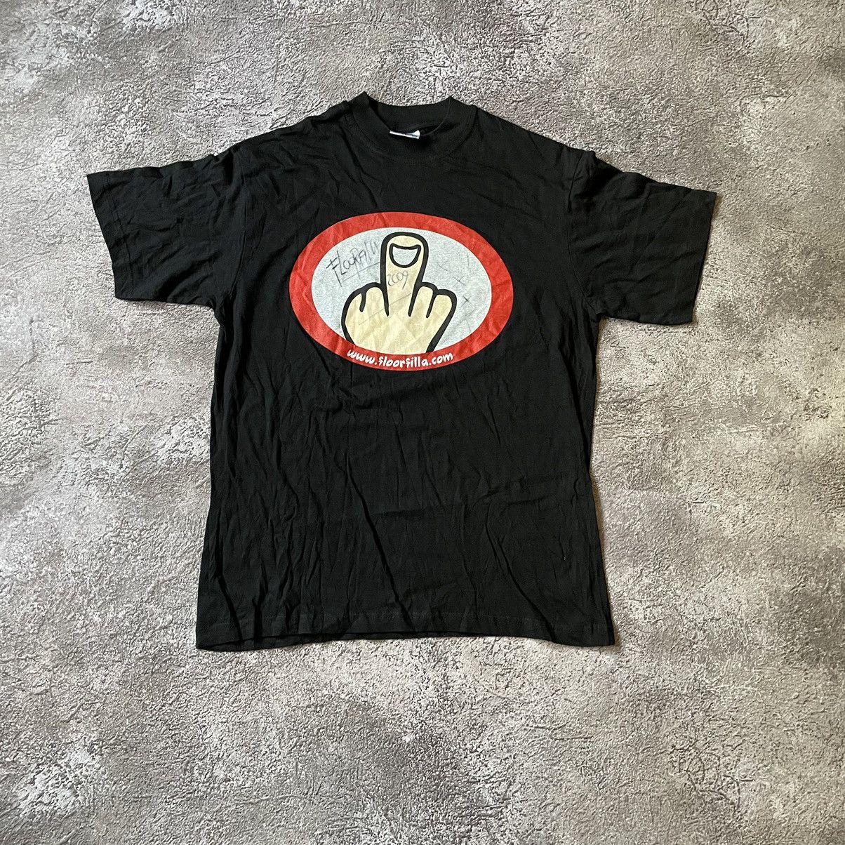 Vintage Vintage Y2K Graphic Tee Funny Middle Finger Logo Streetwear Size US M / EU 48-50 / 2 - 3 Thumbnail
