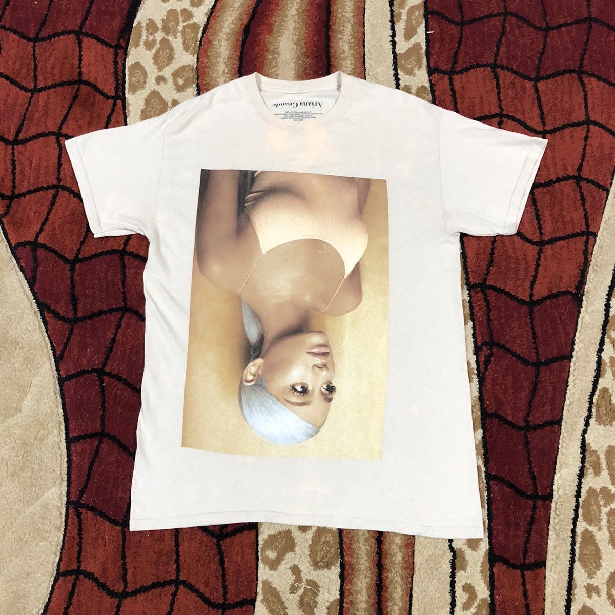 Band Tees Vintage Ariana Grande Tour T Shirt Size US M / EU 48-50 / 2 - 2 Thumbnail