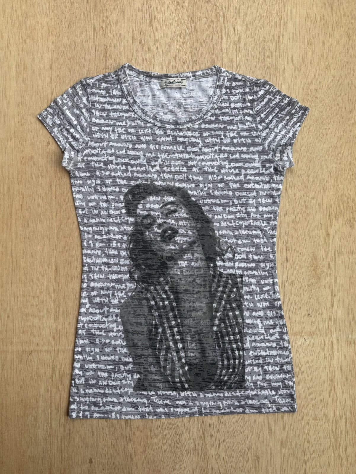 Hysteric Glamour × Japanese Brand Y2k Guess Jeans Ifsixwasnine style Women's Tshirt Size M / US 6-8 / IT 42-44 - 1 Thumbnail