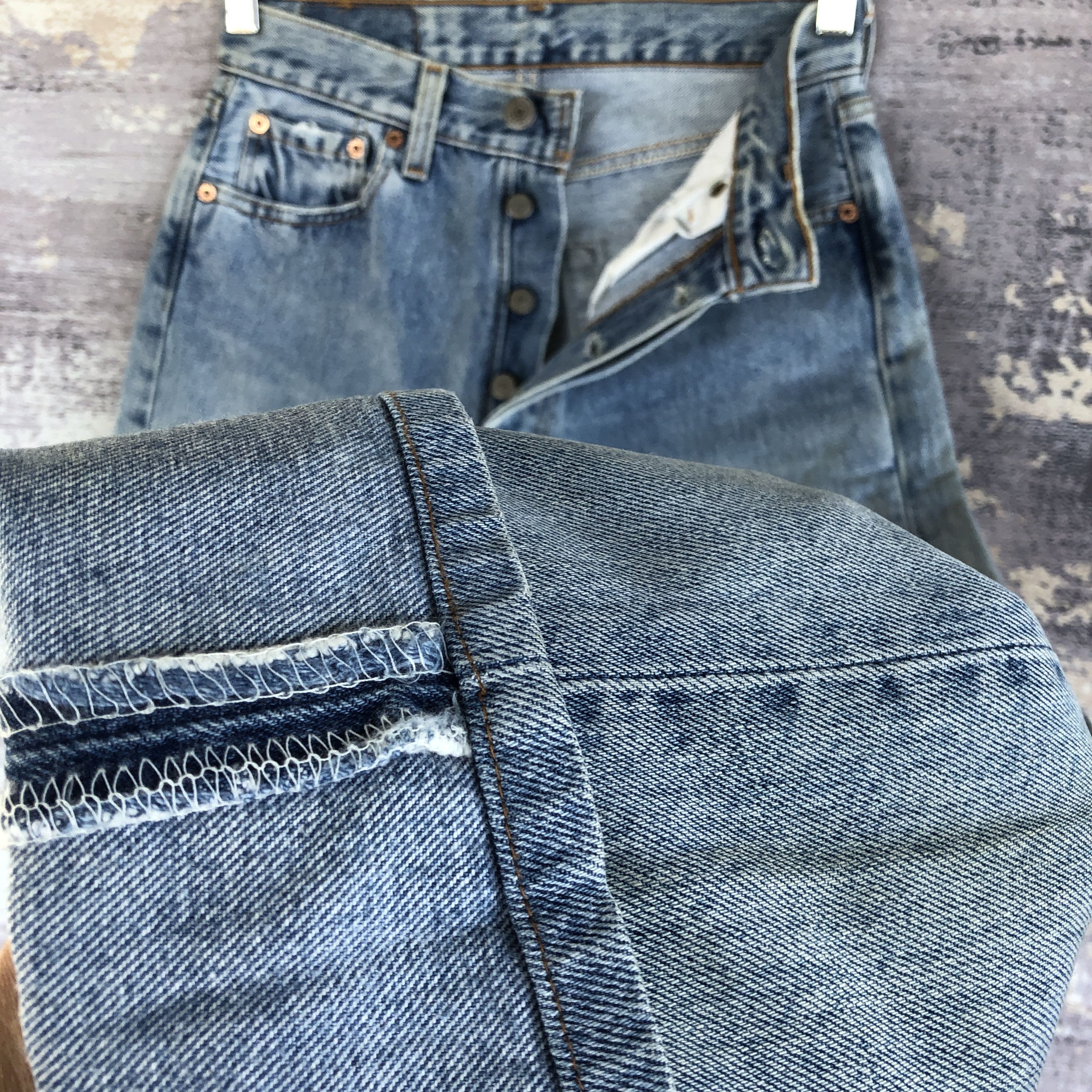 Levi's Vintage 90s Levis 501 Faded Jeans Levi's Light Wash Denim Size 26" / US 2 / IT 38 - 8 Thumbnail