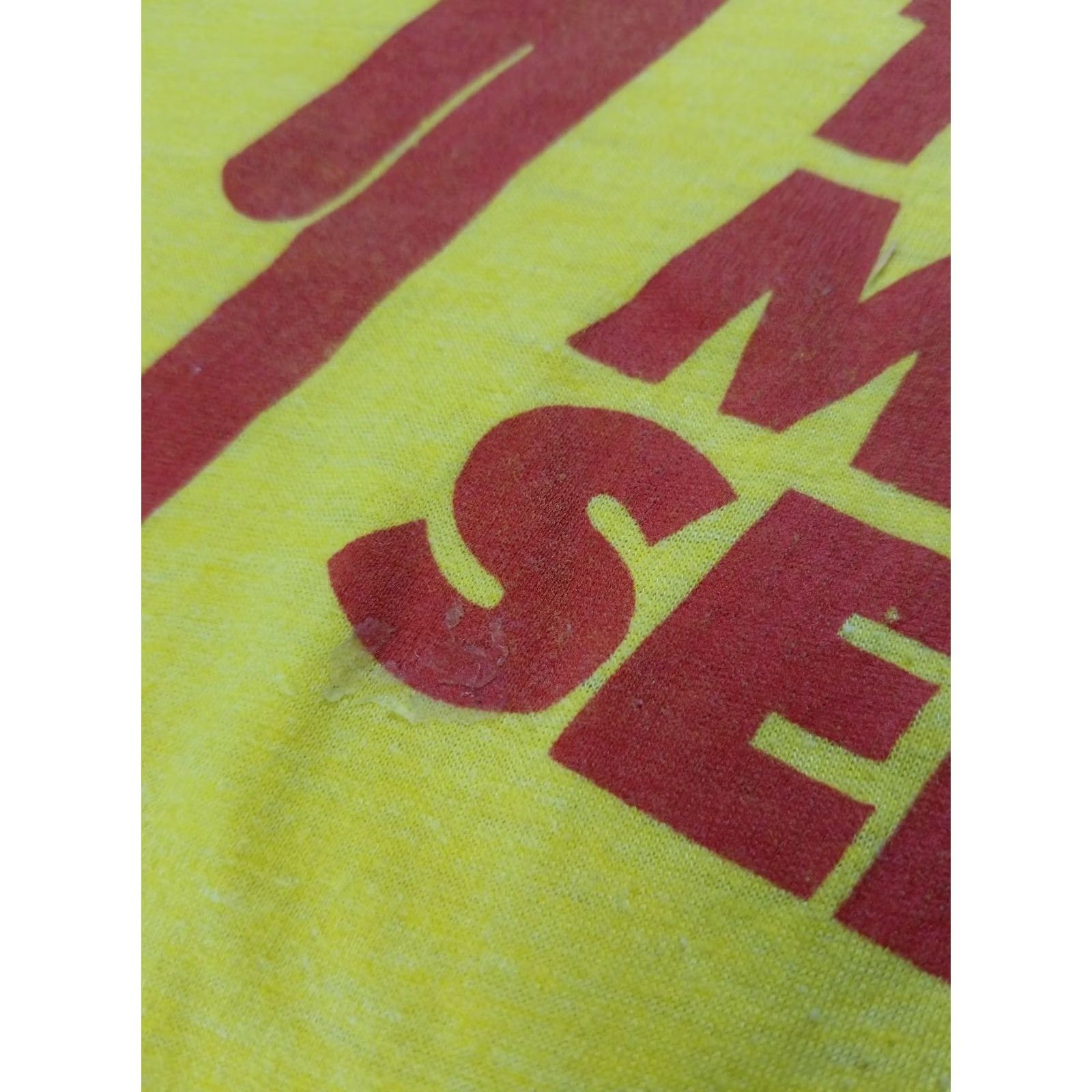 Vintage VINTAGE Pepsi 1981 CHALLENGE 10,000 METER SERIES RACE Yellow Philadelphia Graphic Tee Unisex Adult M/L Short Sleeve 1980s Size US M / EU 48-50 / 2 - 5 Thumbnail