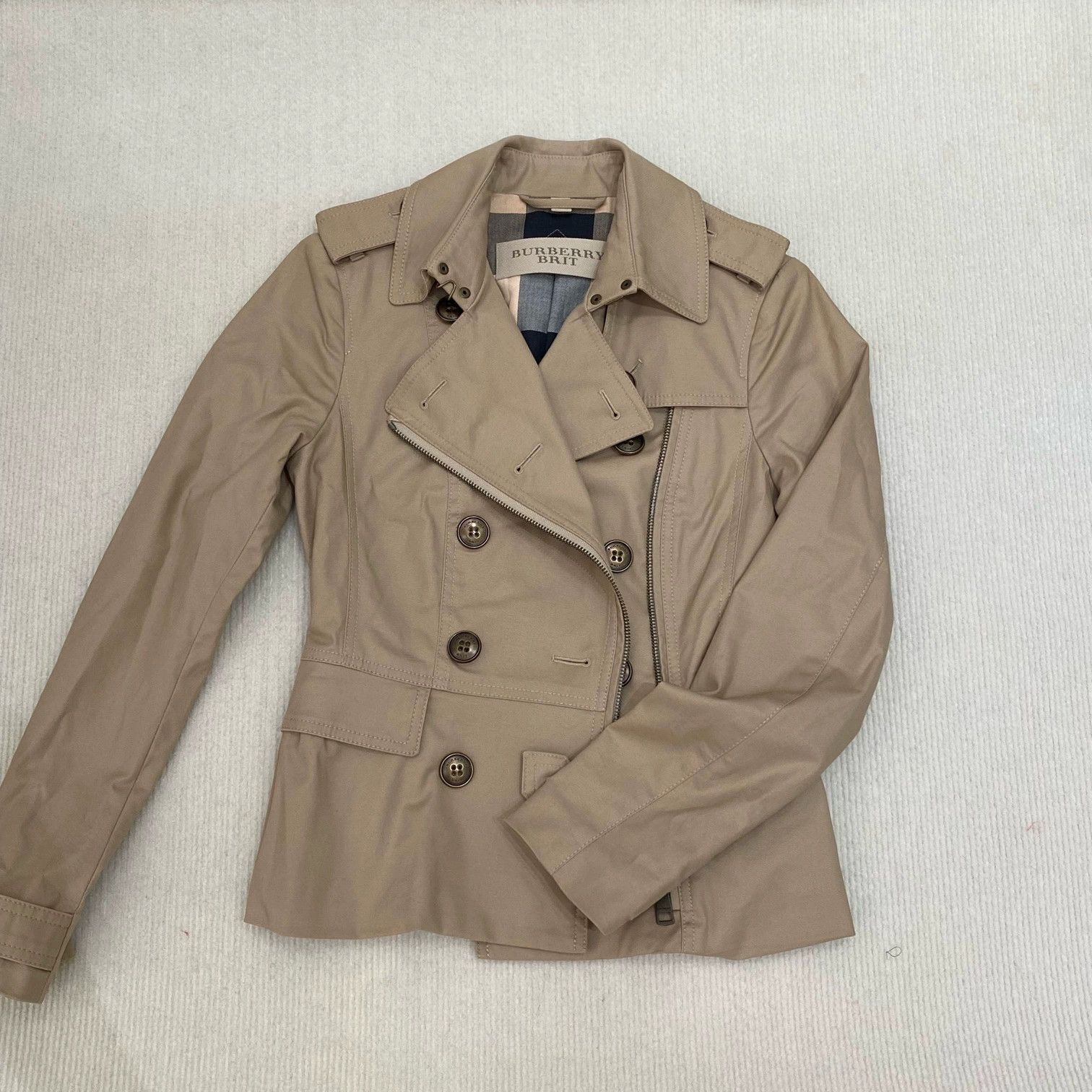 Burberry Burberry Beige Short Trench Coat Size US XXS / EU 40 - 1 Thumbnail