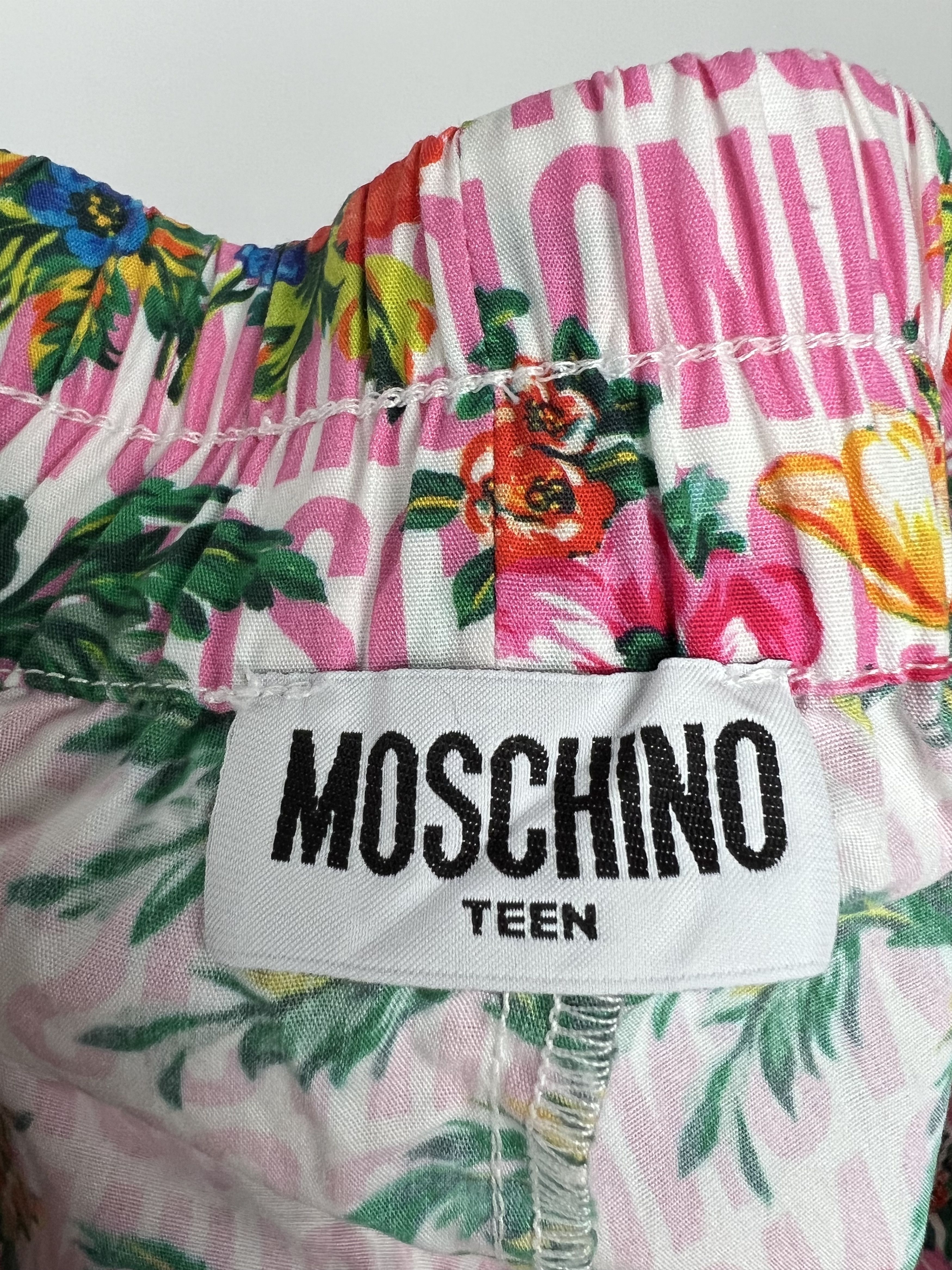 Moschino Moschino Teen Full Print Shorts Size XS Size 26" / US 2 / IT 38 - 4 Thumbnail