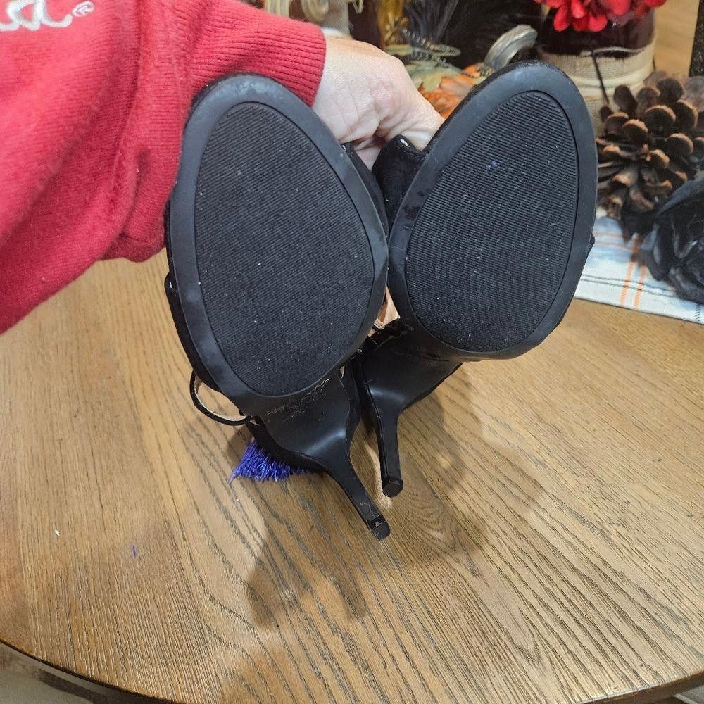 Designer Stylish Black Suede Heeled Sandals with Purple Tassels Size US 10 / IT 40 - 8 Thumbnail