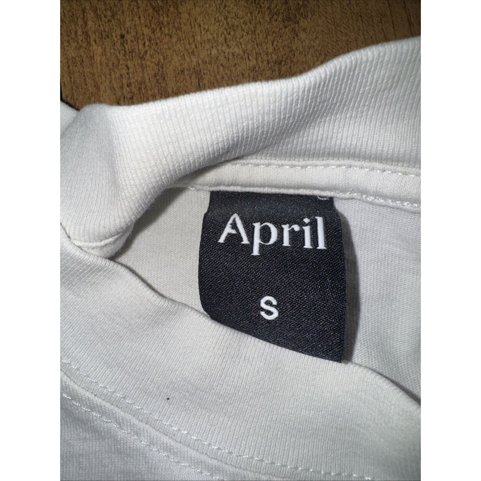 Vintage April Skateboards Graphic T-Shirt White Men’s Small 20x25 Size US S / EU 44-46 / 1 - 9 Thumbnail