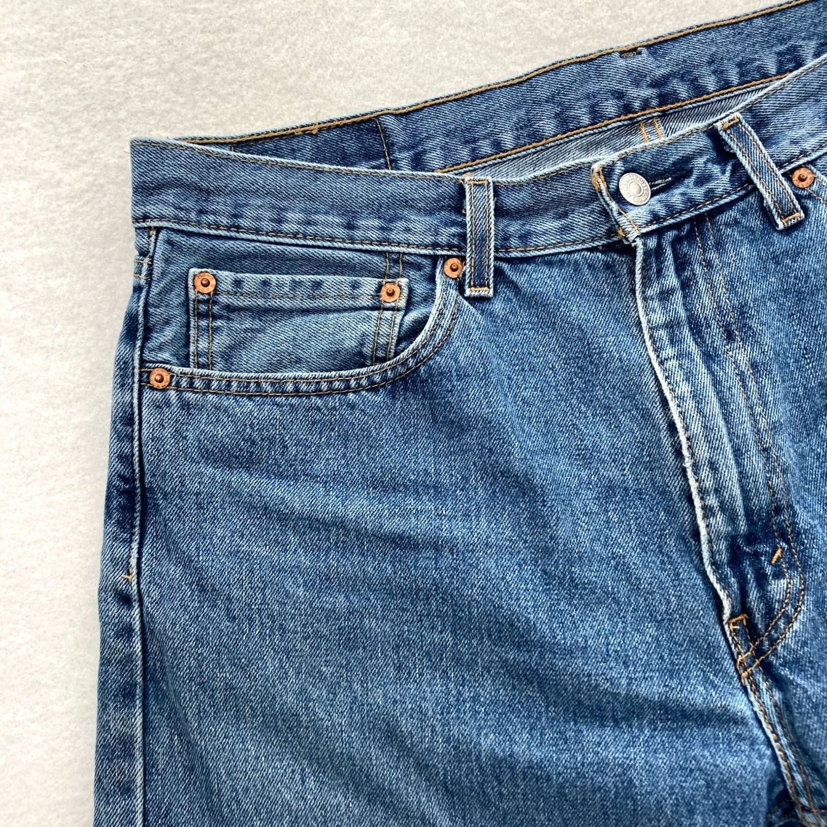 Levi's Levi's 505 Mens Jeans 36x32 Blue Medium Wash Denim Straight Leg Mid Rise Red Tab Size US 36 / EU 52 - 3 Thumbnail