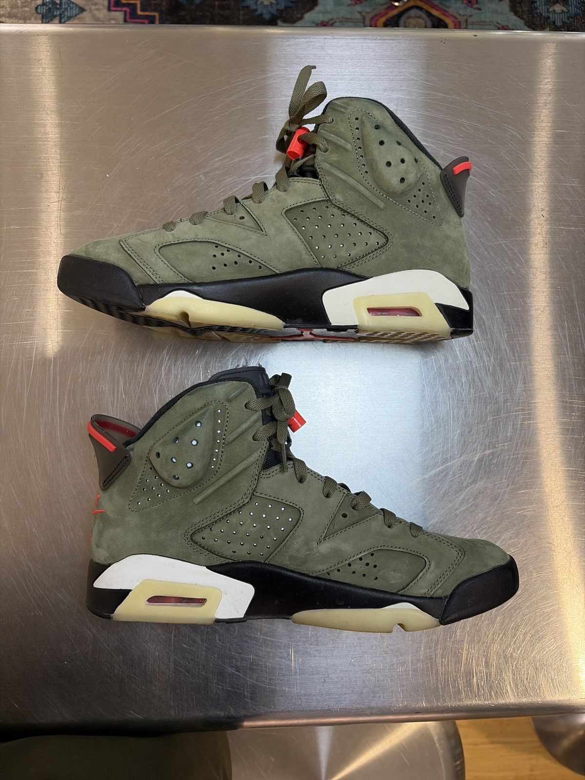 Travis Scott Jordan 6 Cactus Jack