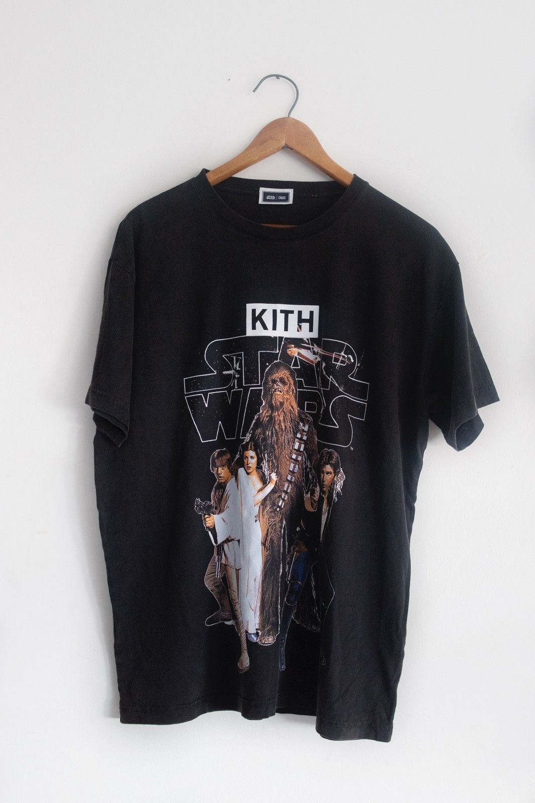 Kith Kith x STAR WARS Classic Vintage Tee Black | Grailed