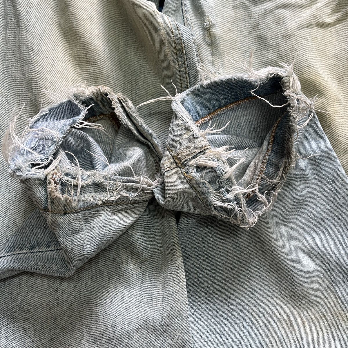 Dolce & Gabbana Distressed Runway Dolce & Gabbana Denim Classic 14 Size US 34 / EU 50 - 13 Thumbnail