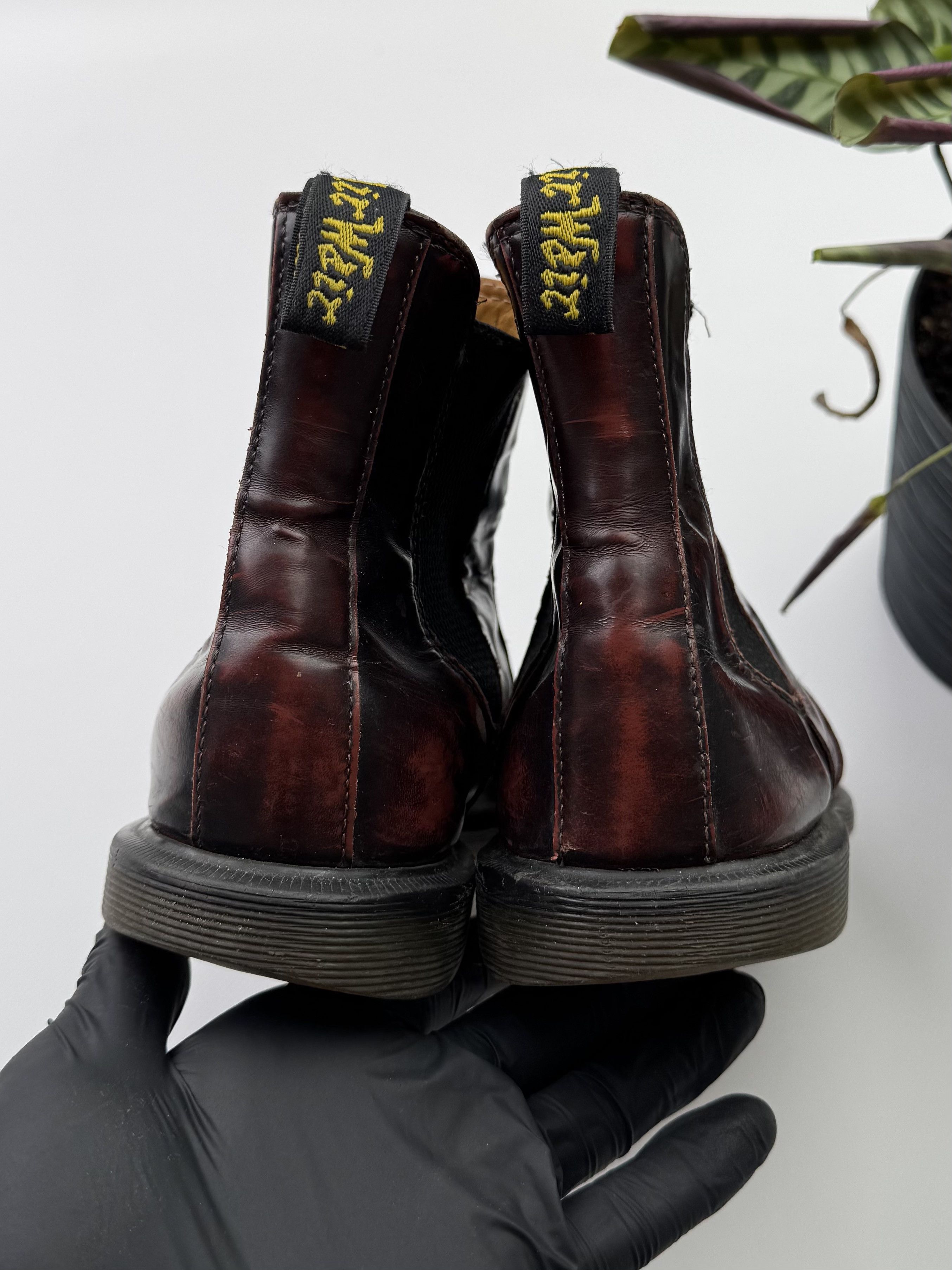 Dr. Martens Dr. Martens Vintage Thrashed Leather Boots (145) Size US 8 / IT 38 - 10 Thumbnail