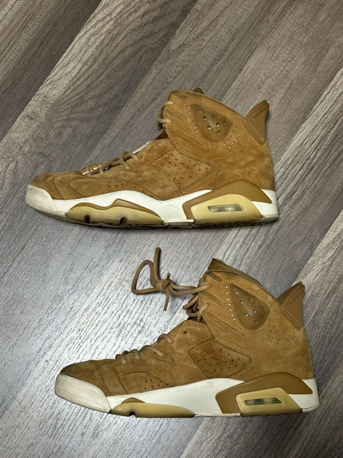 Jordan Brand Jordan 6 wheat size 9 Size US 9 / EU 42 - 2 Thumbnail