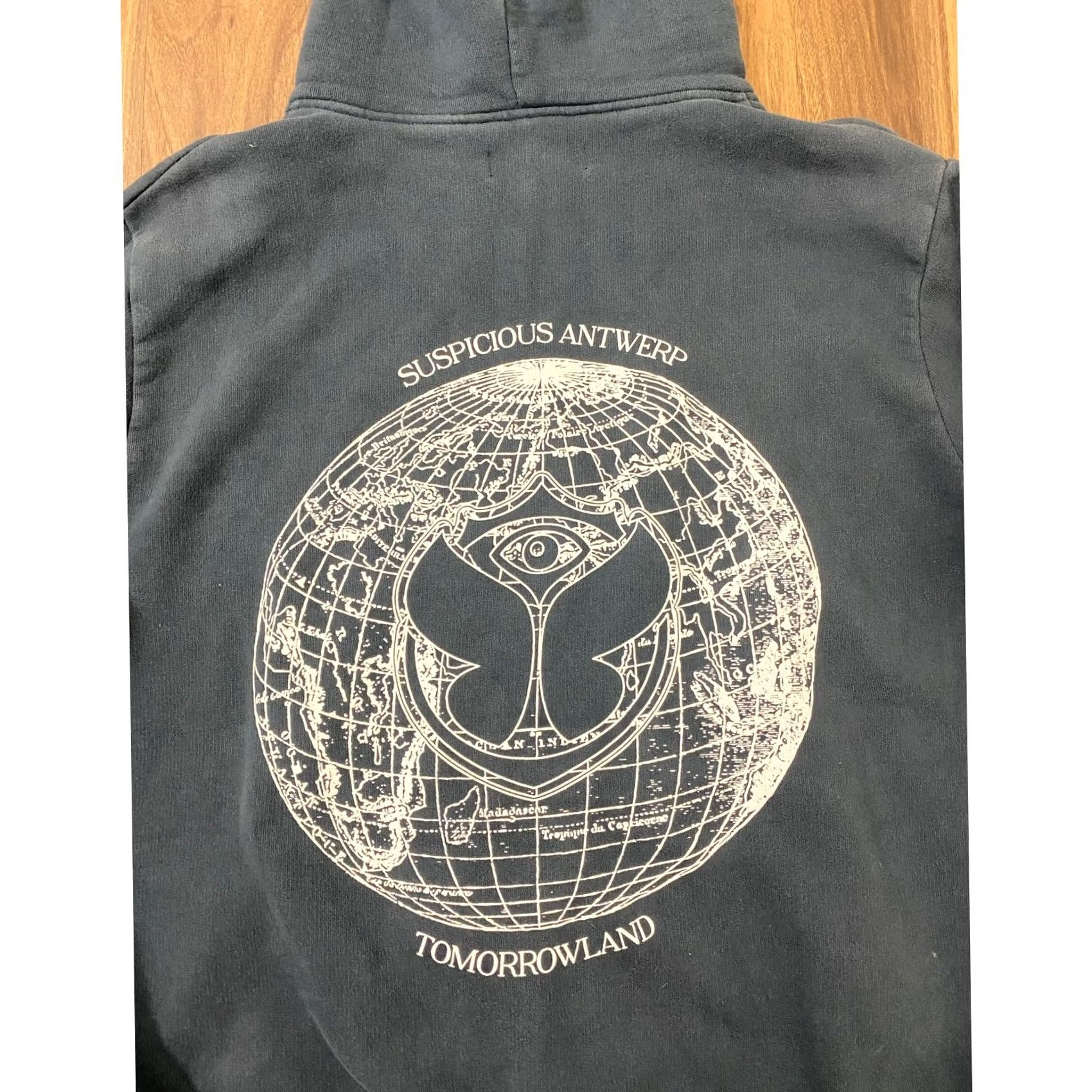 Suspicious Antwerp X Tomorrowland Hoodie Mens M Blue Pullover Graphic Sweatshirt Collab, Men's — image 3 of 5
