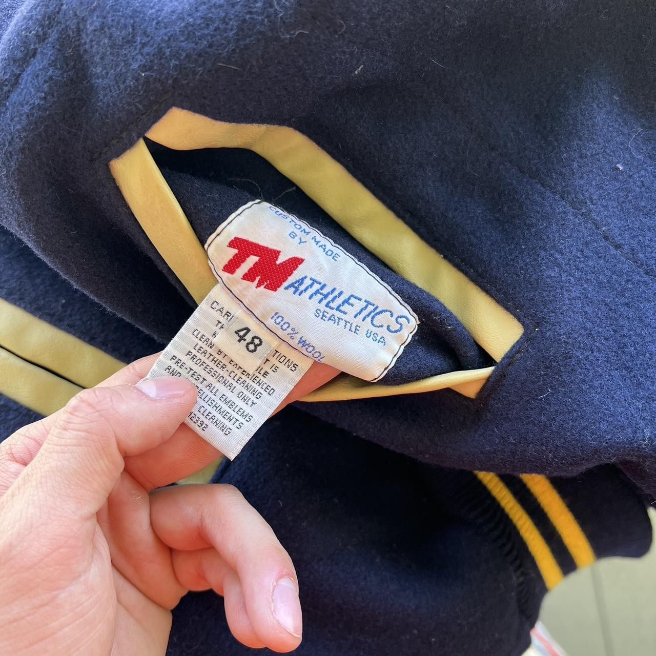 Vintage Vintage 80s Varsity Jacket Wool American College Size US L / EU 52-54 / 3 - 6 Thumbnail