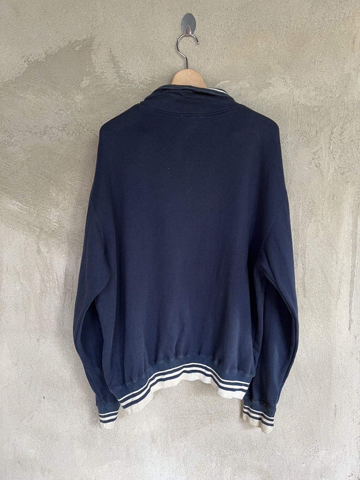 Champion × Vintage Vintage Champion Small Logo Sweatshirt Size US XL / EU 56 / 4 - 7 Thumbnail