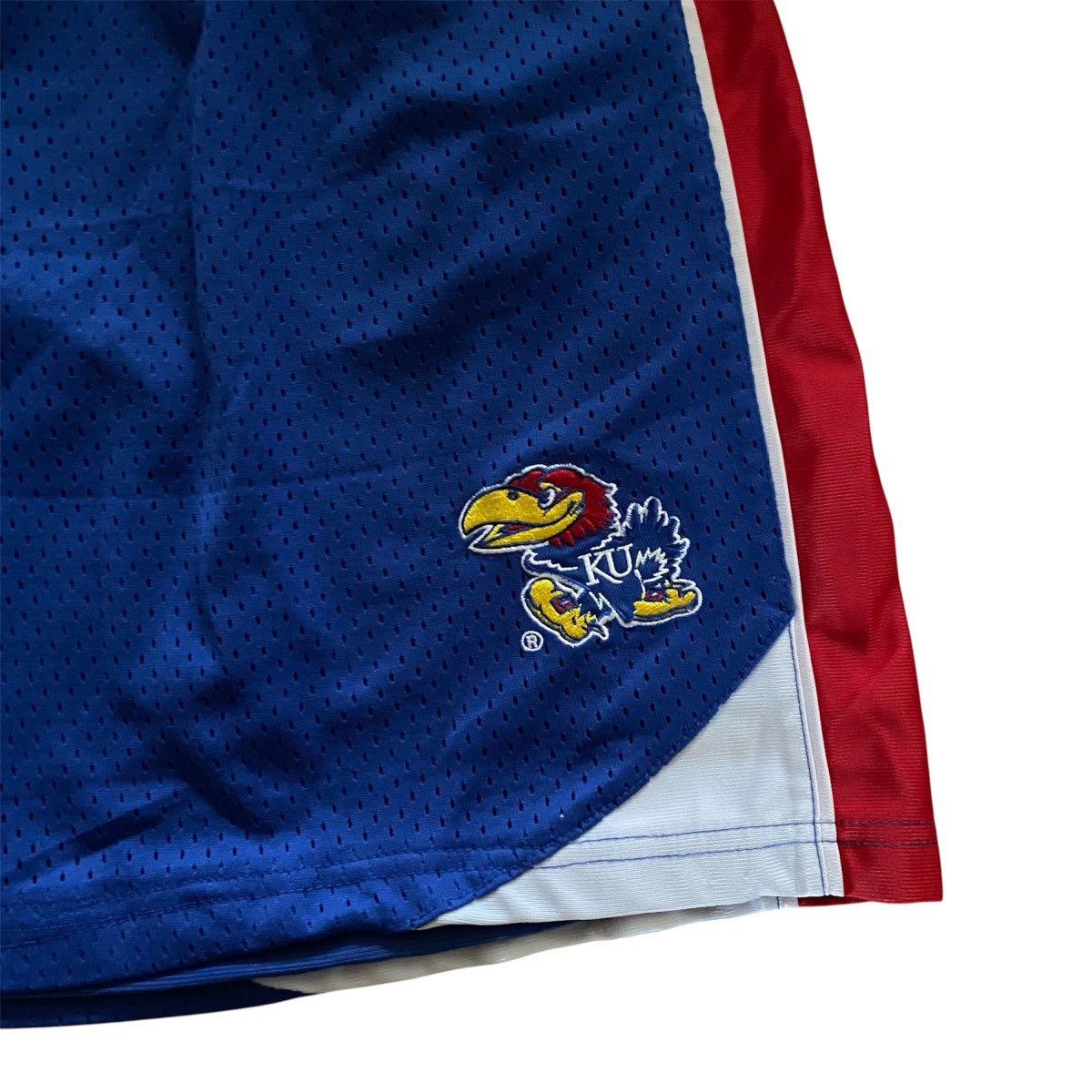 Colosseum Athletics Vintage 2000s Kansas Jayhawks Basketball Shorts Mens XL Size US 38 / EU 54 - 2 Thumbnail