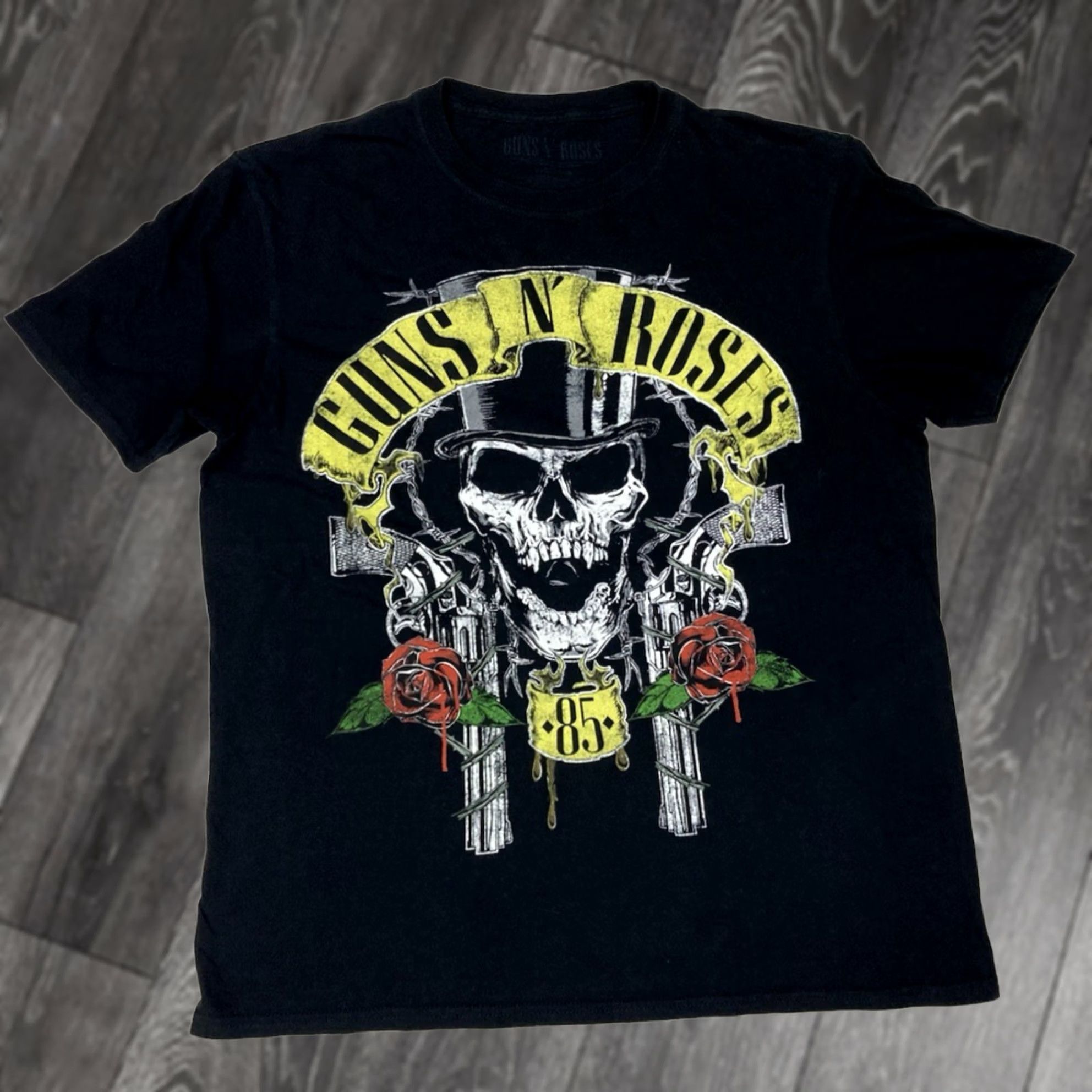 Vintage VINTAGE ROBERT WILLIAMS MAGNITUDE X GUNS N ROSES ART T