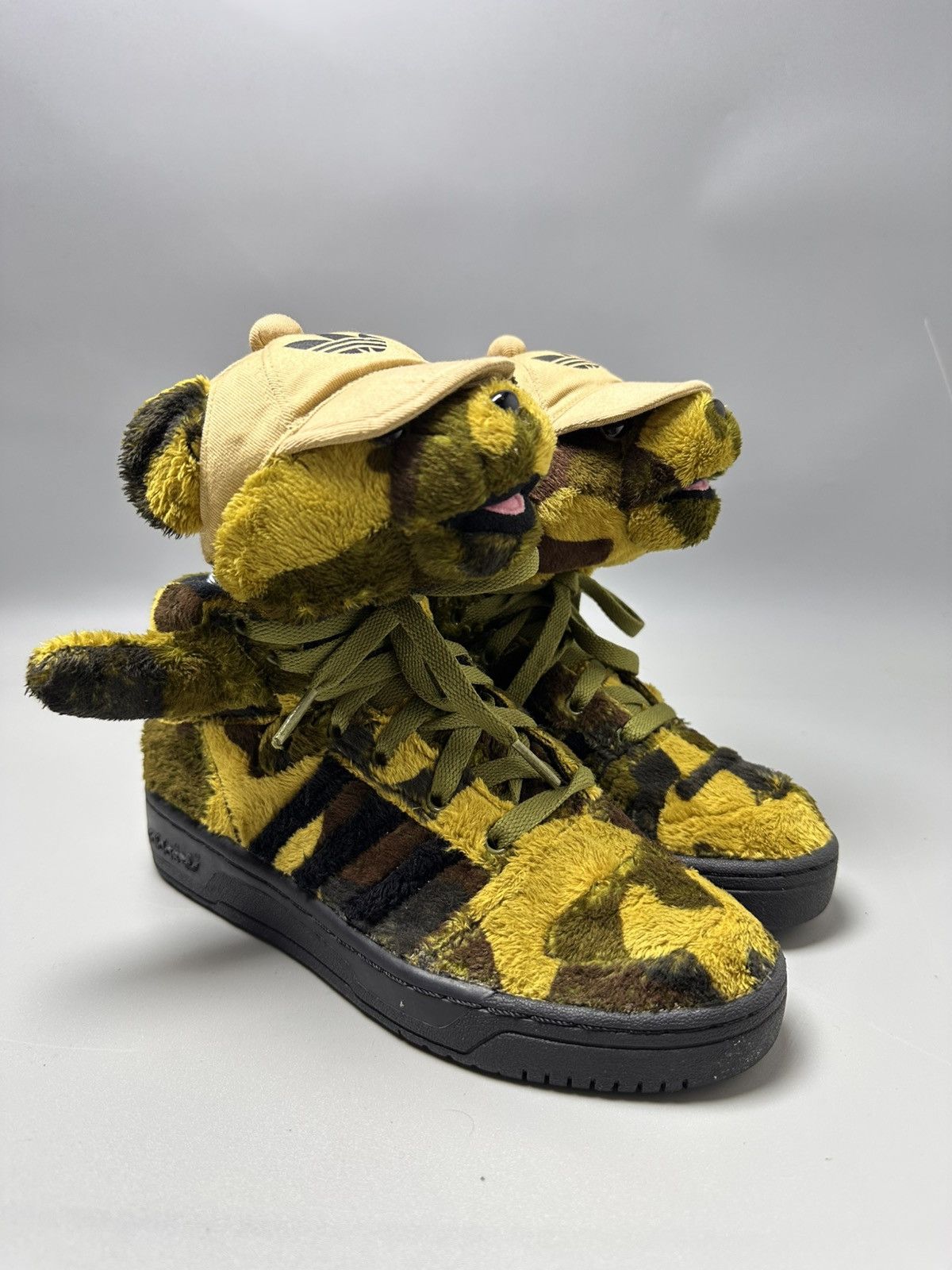 Adidas × Jeremy Scott Teddy Bear Plush Sneaker Size US 5 / EU 37 - 2 Thumbnail