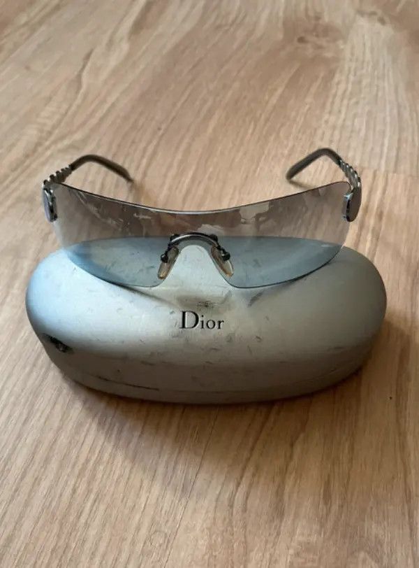 Dior × John Galliano × Vintage DIOR Sunglasses Millenium Mask Ski Wrap Shield Logo RI958 Size ONE SIZE - 1 Thumbnail