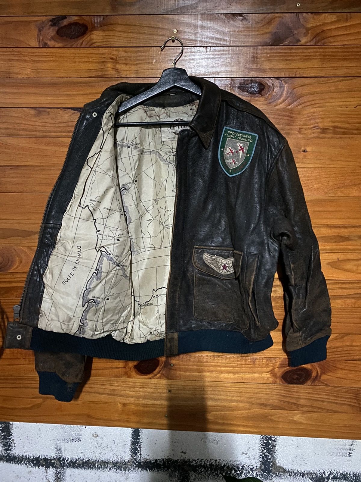 Vintage Vintage G-III Leather Flight Jacket Patches – Made in Korea Size US S / EU 44-46 / 1 - 19 Thumbnail