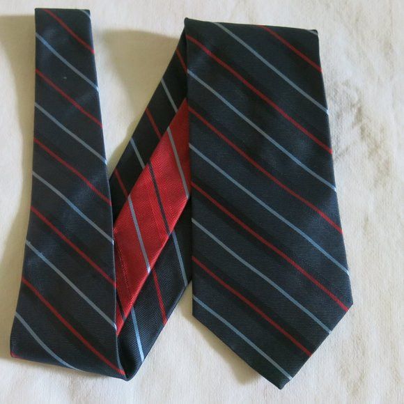 Tommy Hilfiger Tommy Hilfiger Multicolor Stripe Silk Neck Tie Size ONE SIZE - 3 Thumbnail