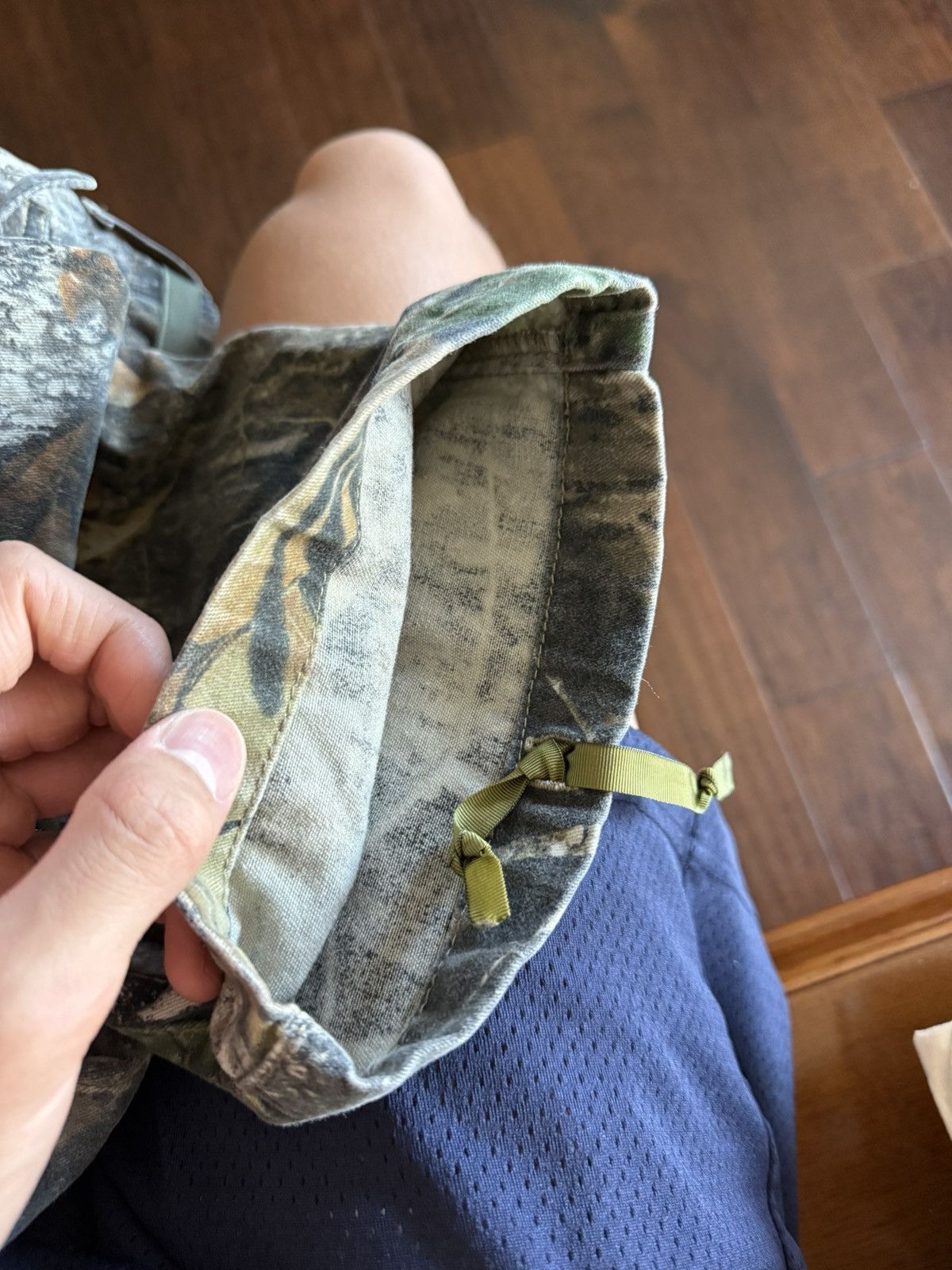 Cabelas Camo Cargo Pants Size US 33 - 9 Thumbnail