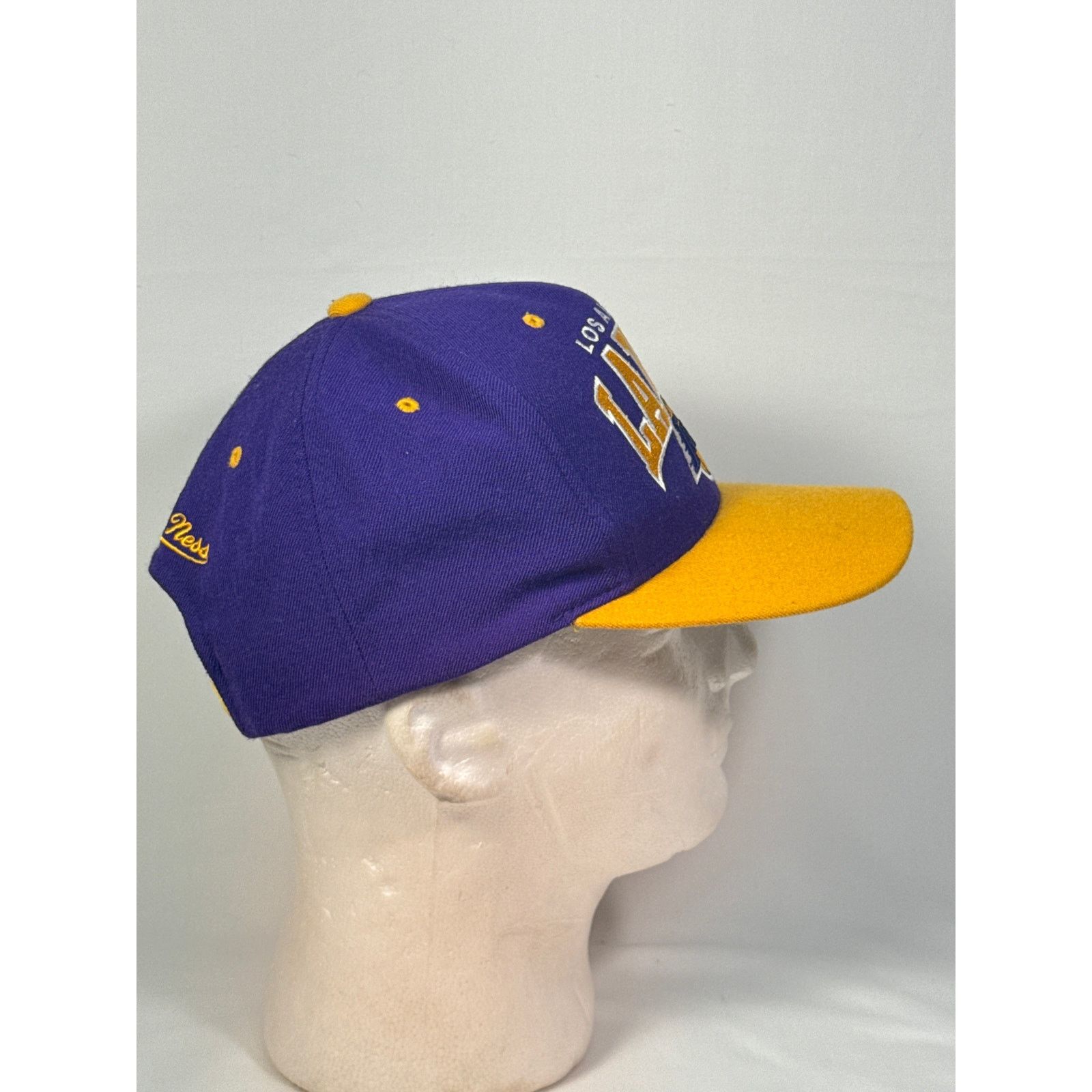 Mitchell & Ness Mitchell & Ness Hardwood Classics LA Lakers Snapback Hat Size ONE SIZE - 7 Thumbnail