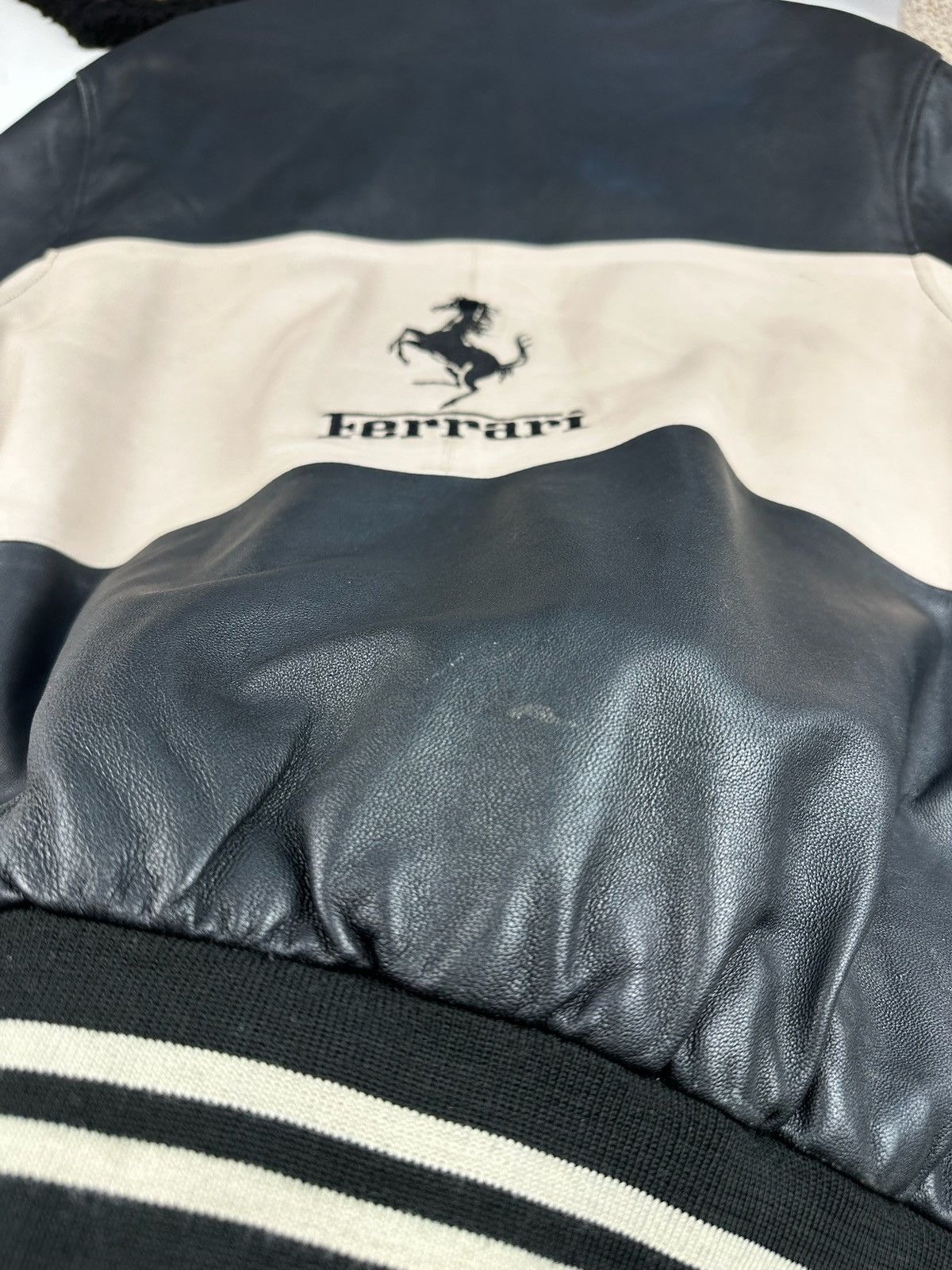 Other FERRARI RACING LEATHER JACKET BOMBER FIT Size US XL / EU 56 / 4 - 19 Thumbnail