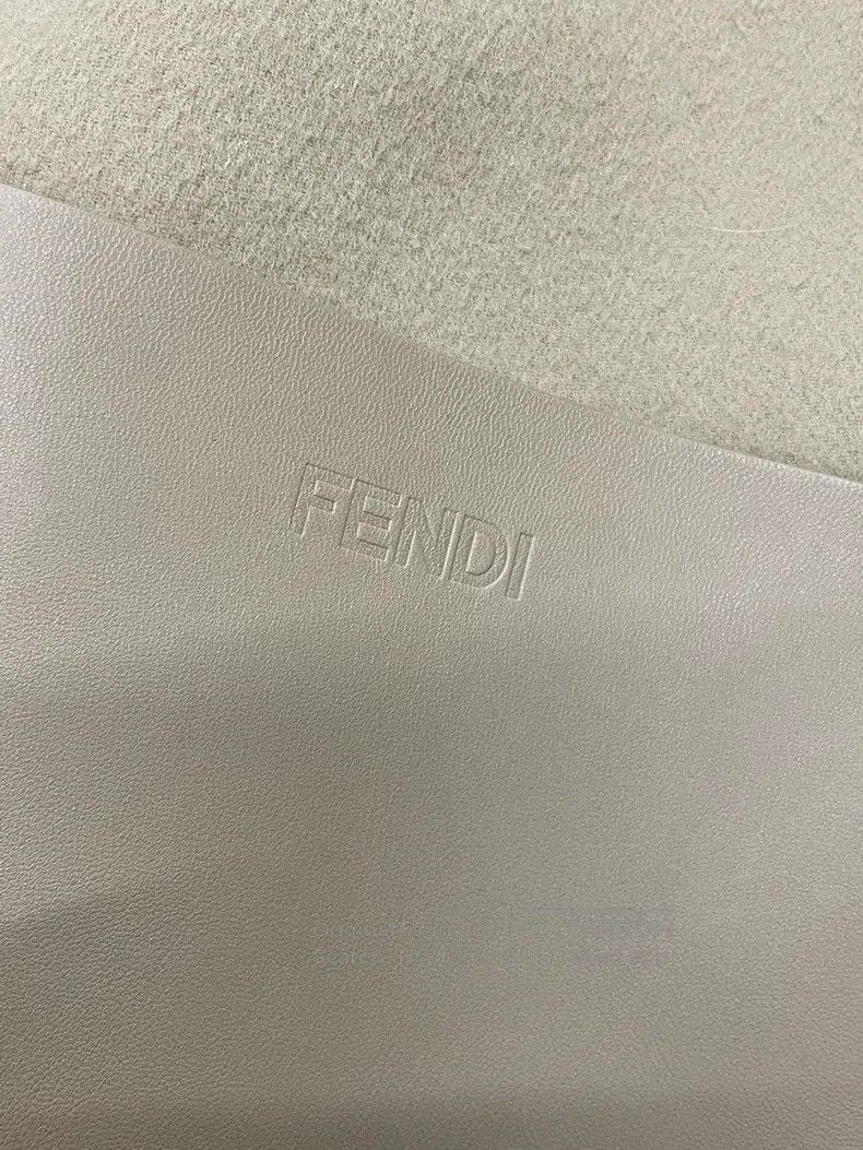 Fendi Fendi Beige Two-Sided Hooded Jacket, One Side Solid Color Size S / US 4 / IT 40 - 2 Thumbnail
