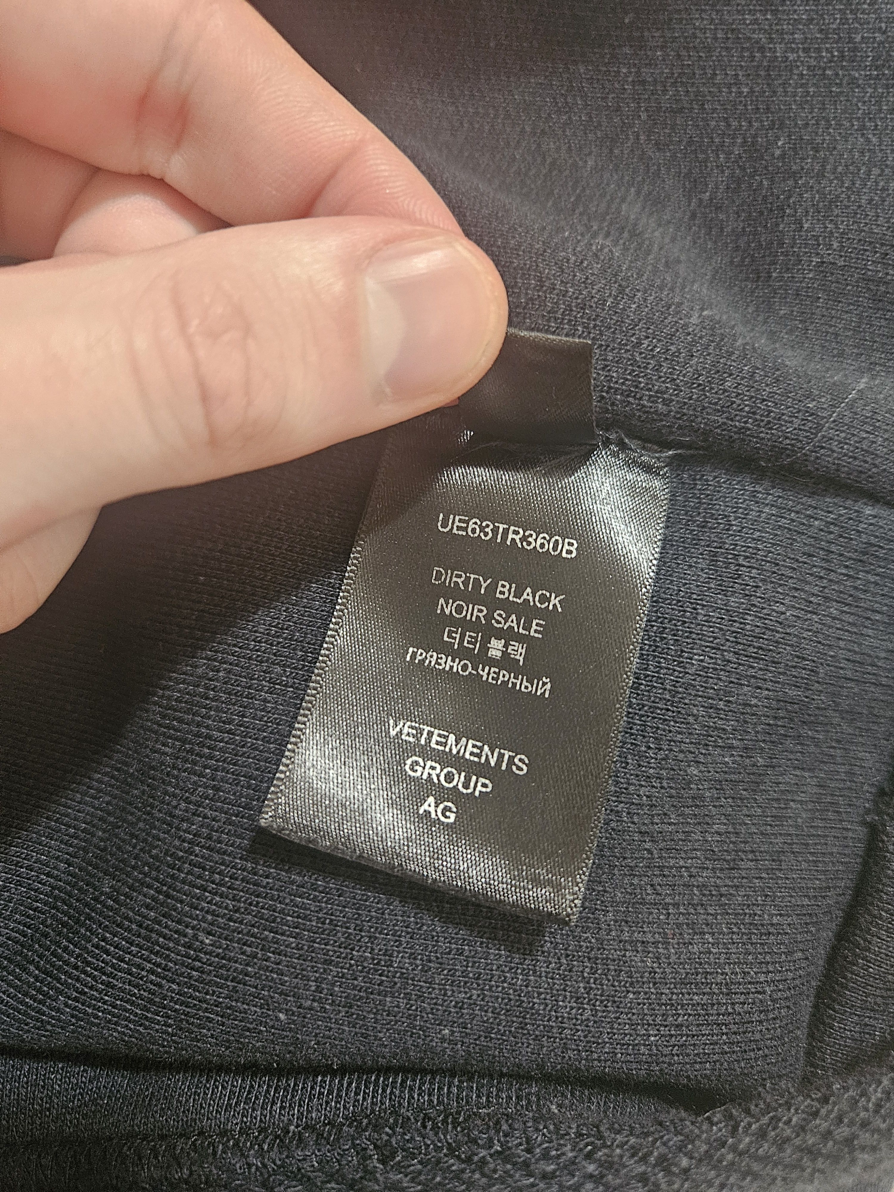 Vetements Dirty Black Anti War Unknown Reversible Mega Knit Shirt Size US S / EU 44-46 / 1 - 12 Thumbnail
