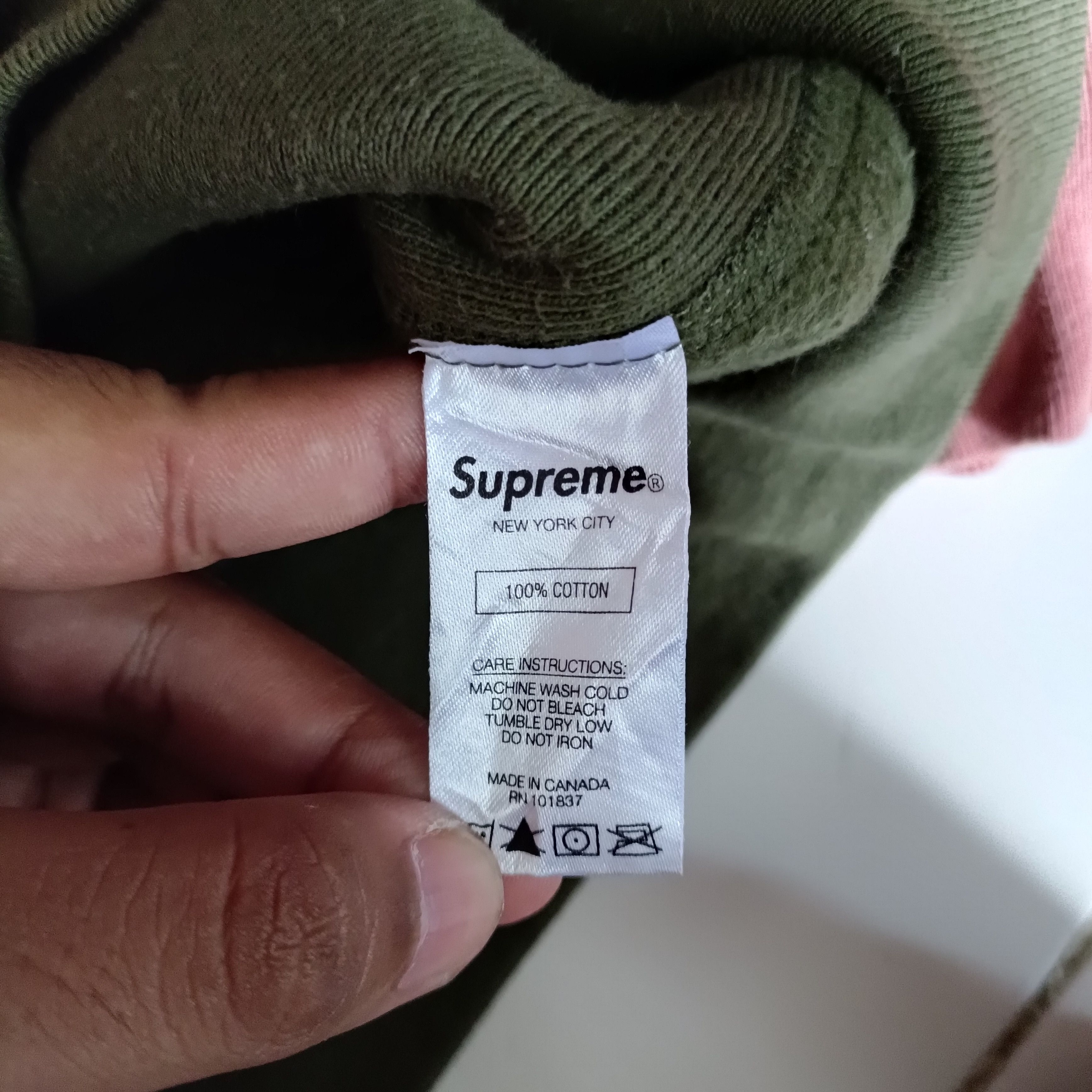 Supreme Supreme Hoodie Script Size US S / EU 44-46 / 1 - 8 Thumbnail
