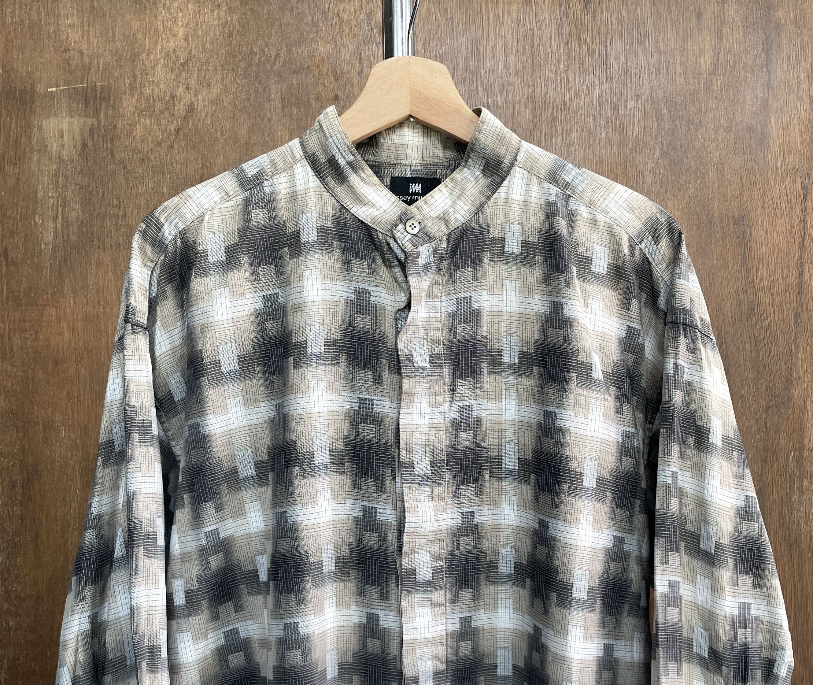 ISSEY MIYAKE Abstact Check Pattern Shirt