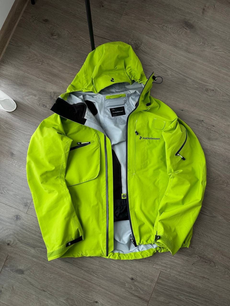 Peak Performance × Vintage Vintage Peak Performance Green Outdoor Style Heli Alp Jacket Size US L / EU 52-54 / 3 - 17 Thumbnail