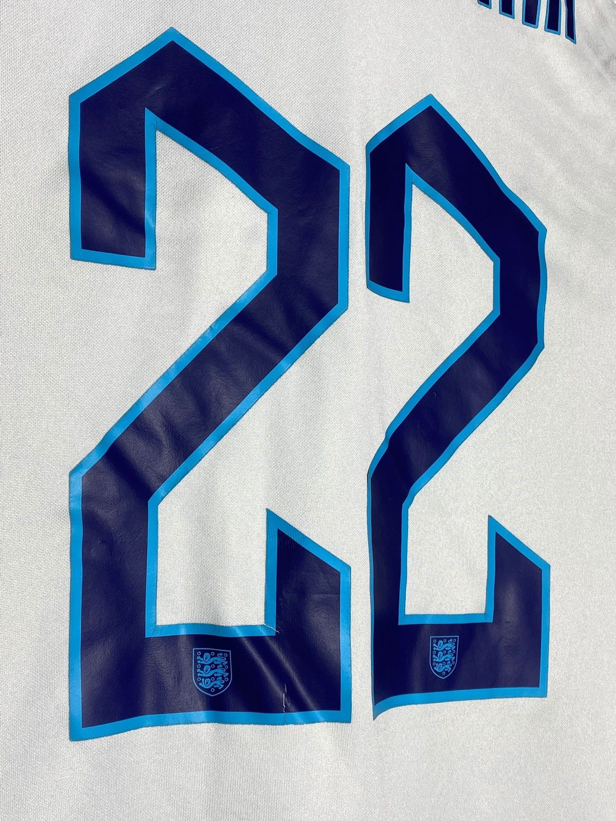 Nike #22 Bellingham England 2022 home football shirt Size US L / EU 52-54 / 3 - 19 Thumbnail