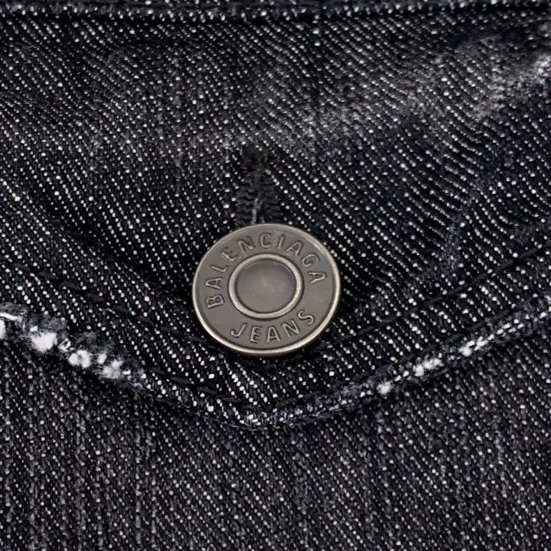 Balenciaga Balenciaga 24 Black and Grey Crown Rhinestone Cotton Lapel Size US M / EU 48-50 / 2 - 6 Thumbnail