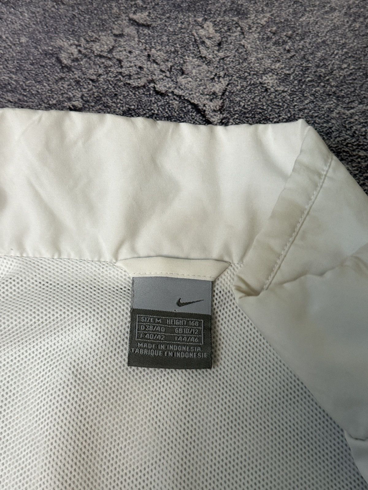 Nike × Vintage Vintage Nike Nylon Y2k Track Jacket Japan Archive Size M / US 6-8 / IT 42-44 - 4 Thumbnail