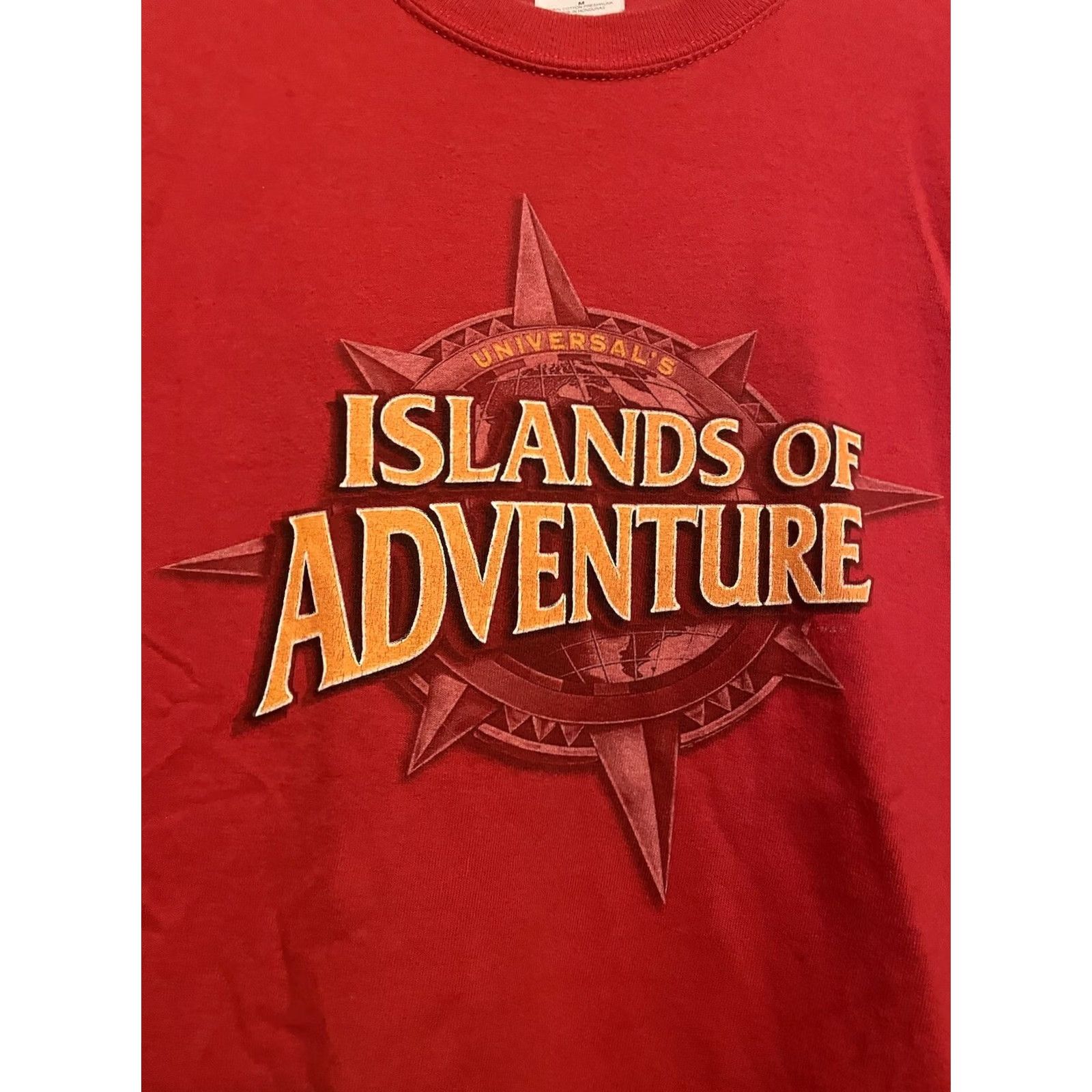 Vintage VINTAGE Universal Islands Of Adventure T-Shirt Men M Red Cotton Crew Neck Short Sleeve Theme Park 90s? US? Size US M / EU 48-50 / 2 - 2 Thumbnail